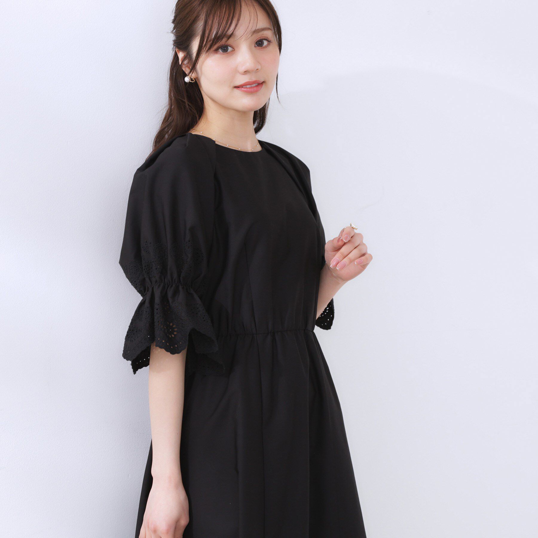 Couture broach「【きれいめ・二の腕カバー】エシカルコットン エンブロドルマンワンピース」|ワンピース|