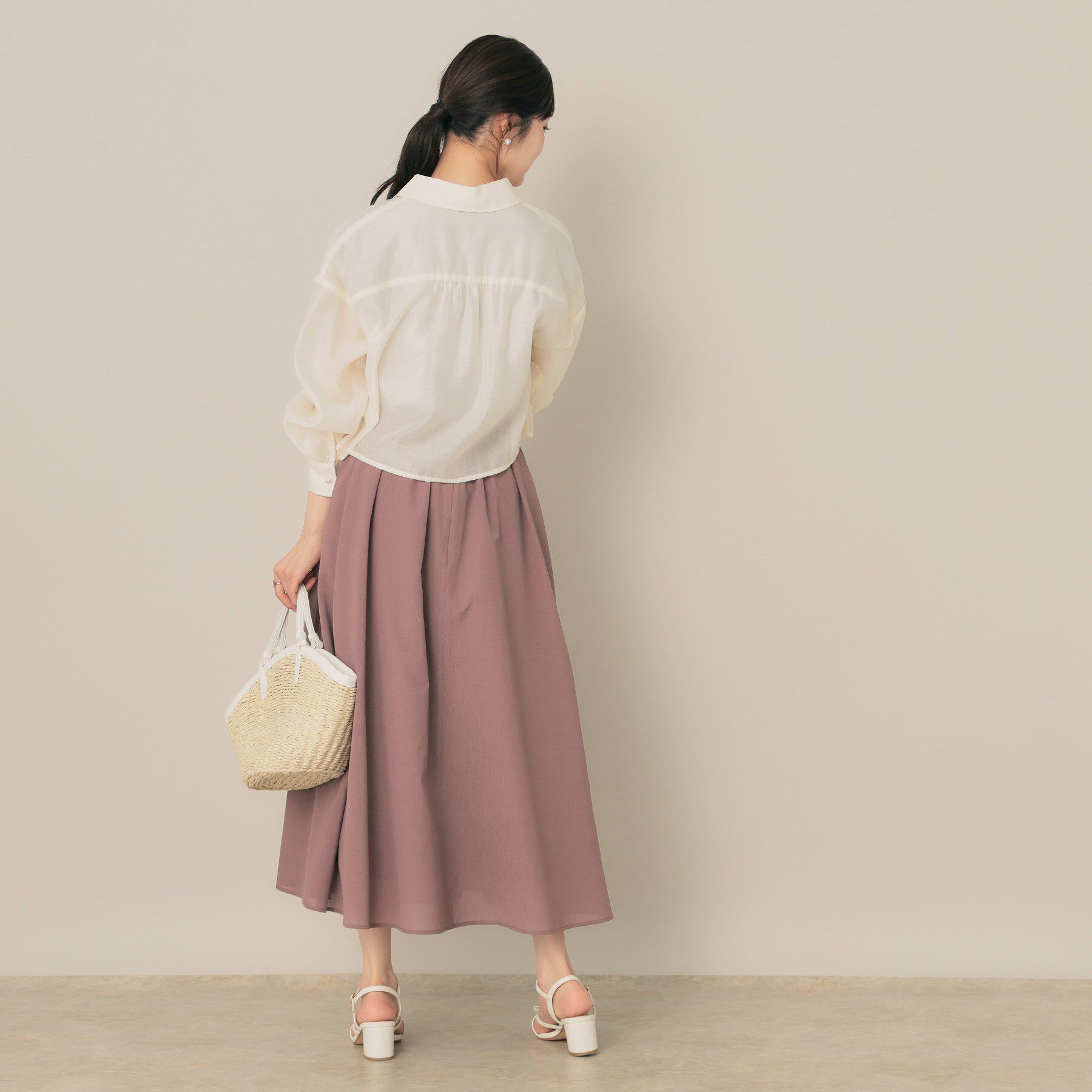 Couture broach「【洗える・秋まで使える】パール調ボタンシアーシャツ」|シャツ・ブラウス|