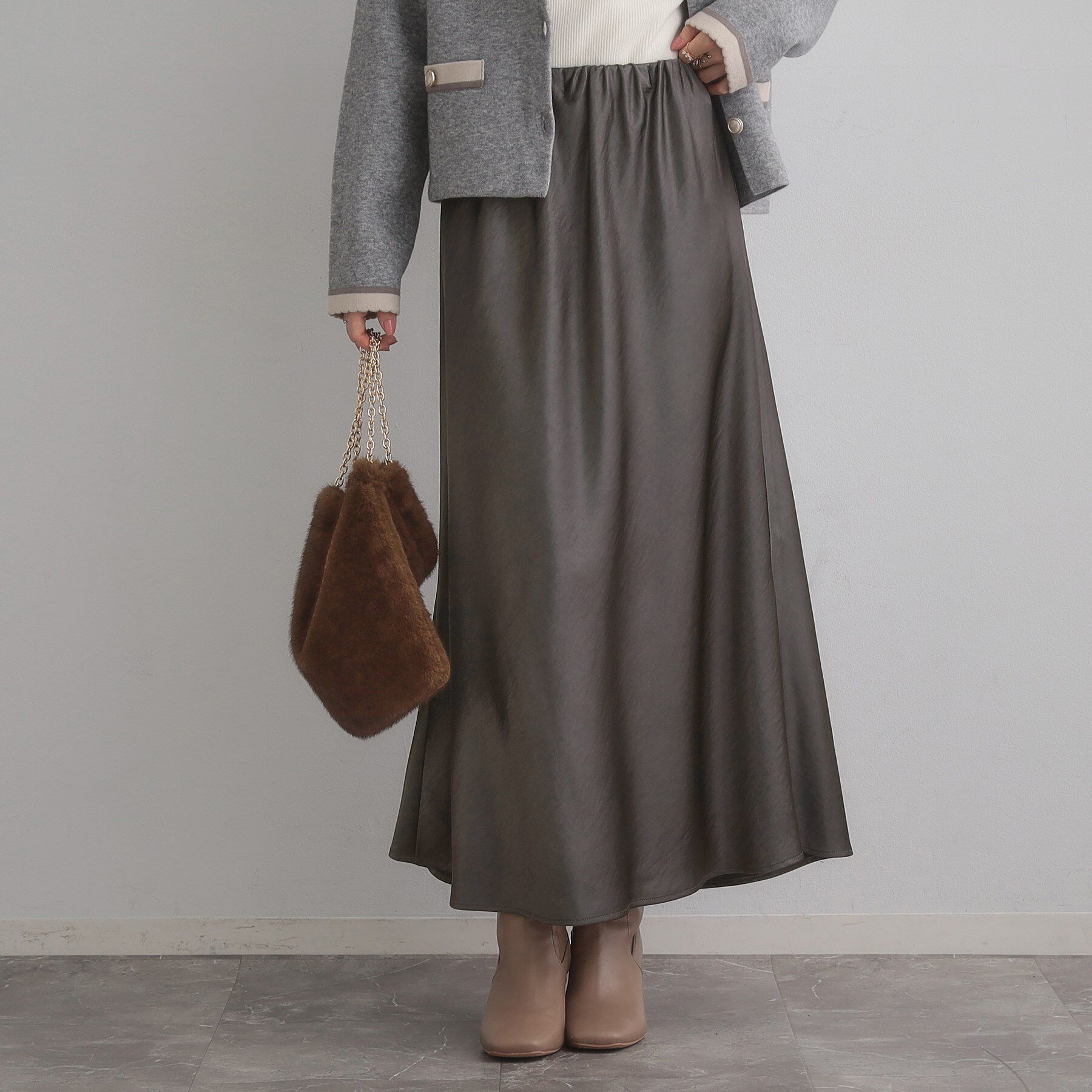Couture broach「シルキーヘビーサテンスカート」|スカート|チャコールグレー(0