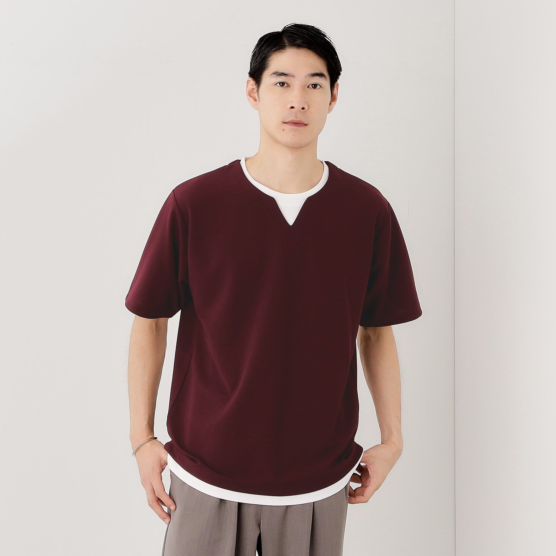 THE SHOP TK「ツイルキーネック半袖Tシャツ」|Tシャツ・カットソー|ボルドー(064)