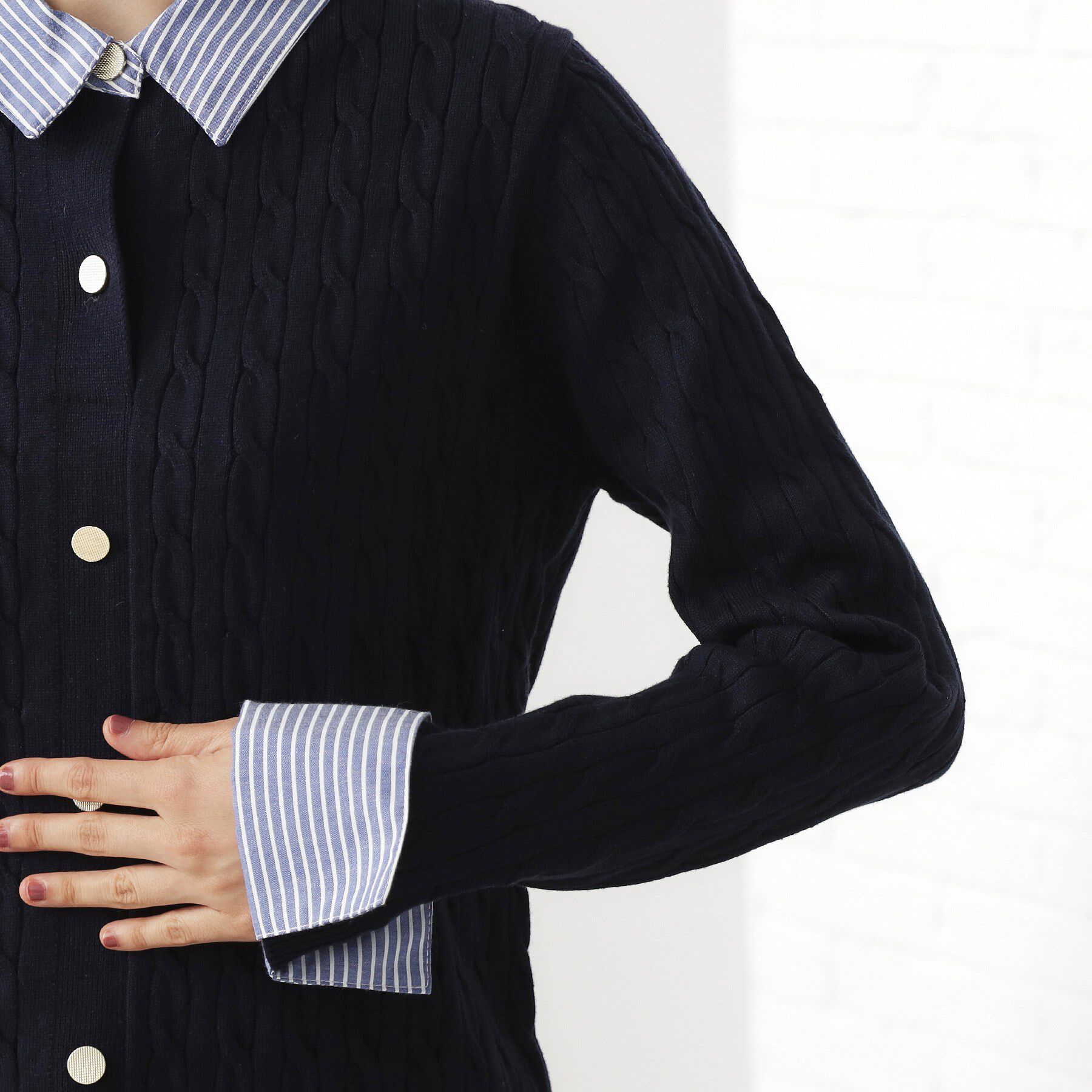 THE SHOP TK「【着るだけでコーデ完成】シャツレイヤード風 ケーブルニット」|ニット・セーター|