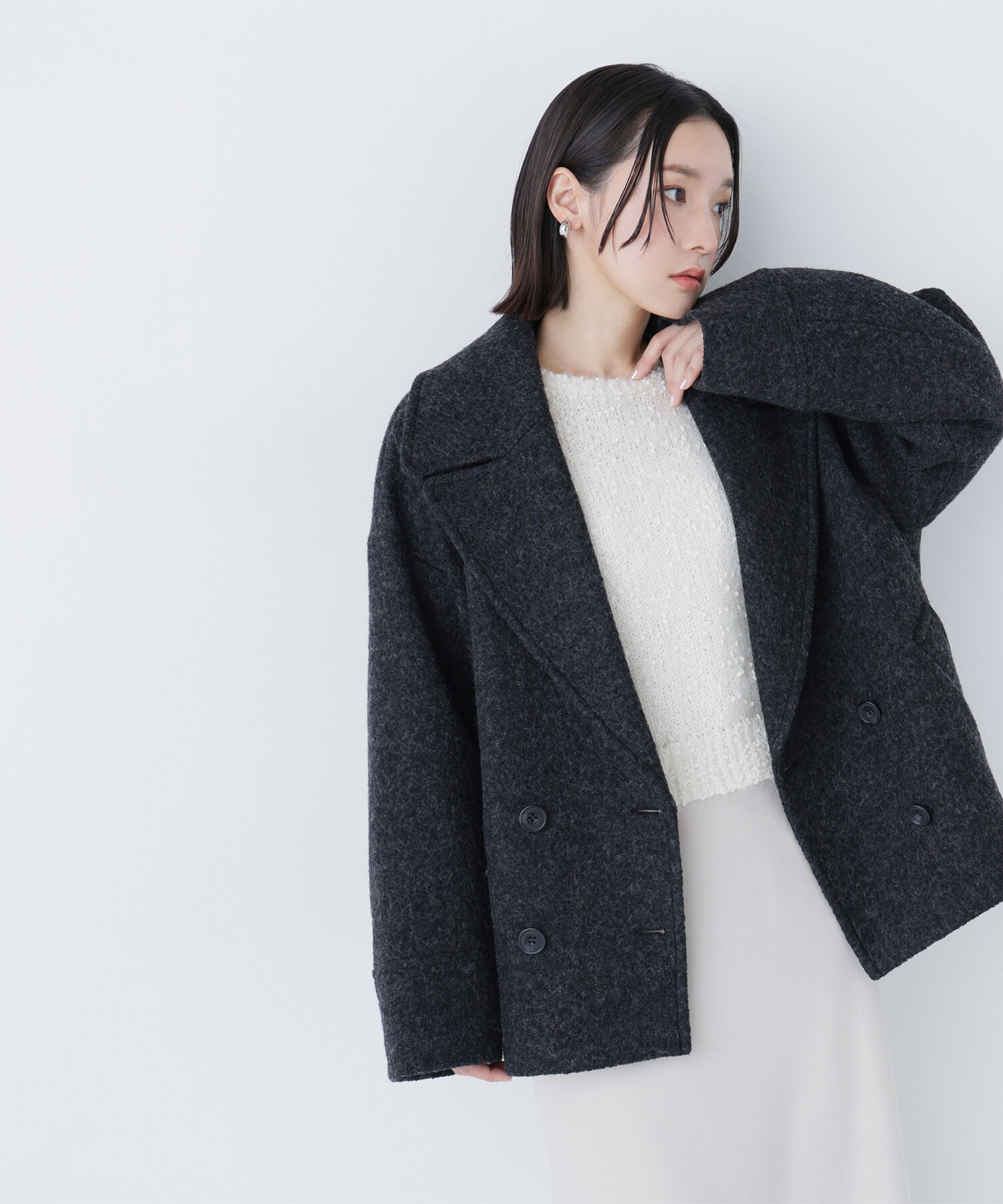  「ウーリーフォルムハーフコート」|ブルゾン・スタジャン|