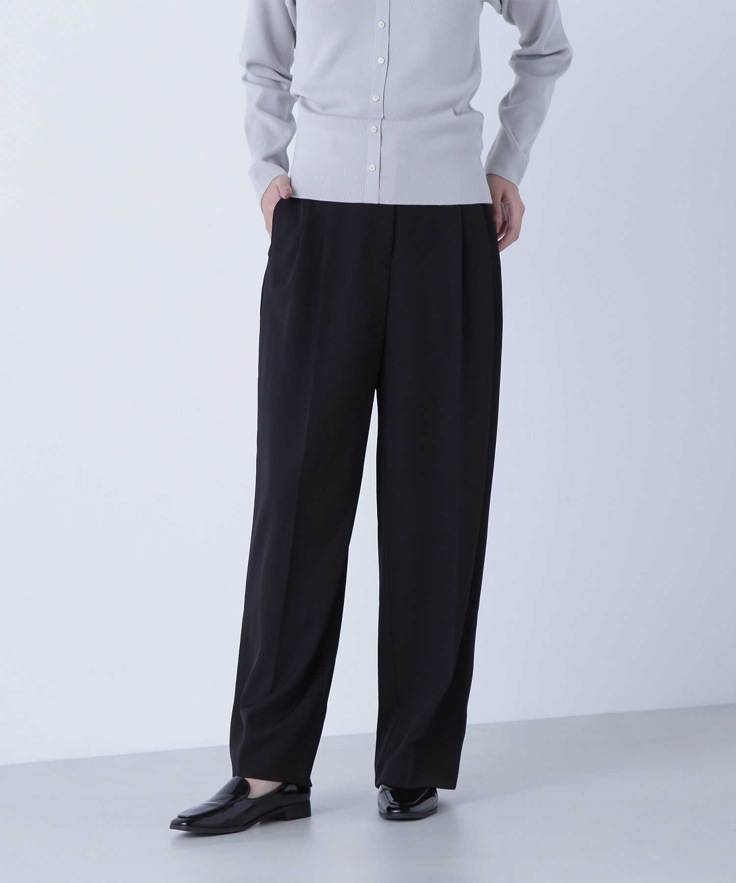  「くびれ仕込みベルテッドパンツ」|その他|