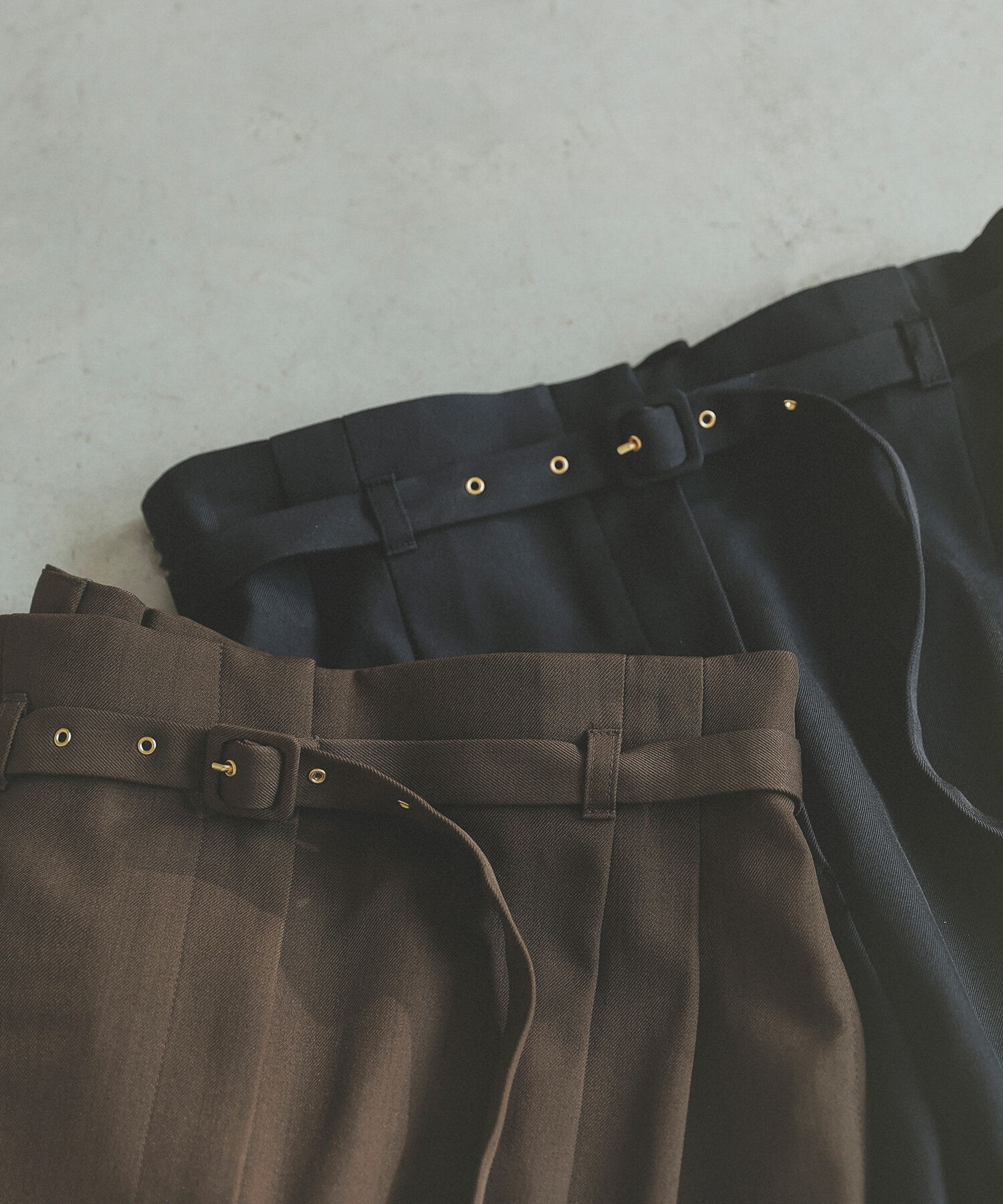  「くびれ仕込みベルテッドパンツ」|その他|