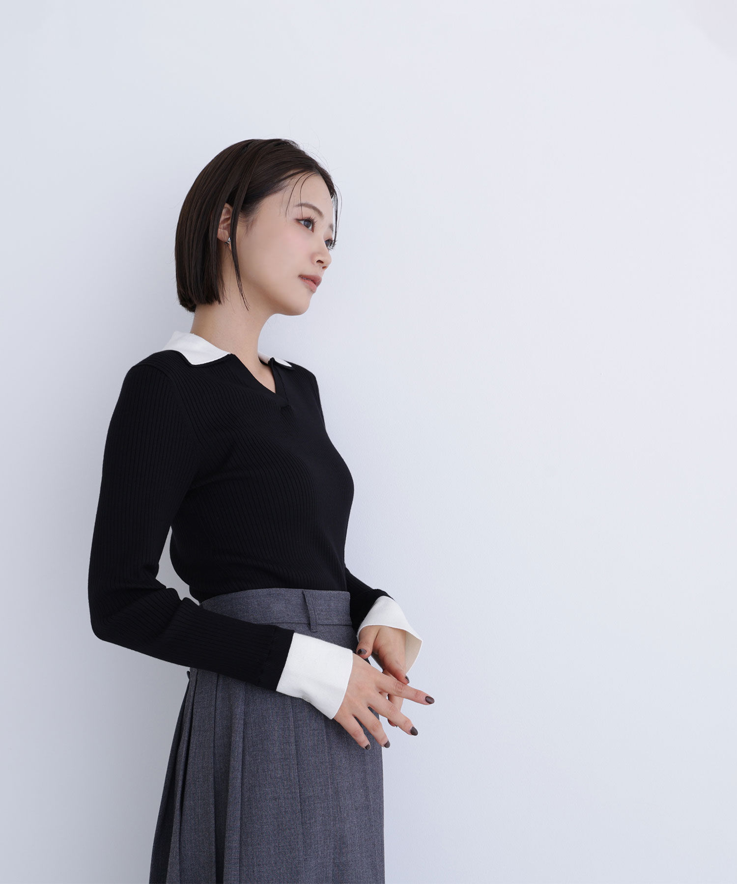  「ダブルカラーVネックリブニット」|ニット・セーター|