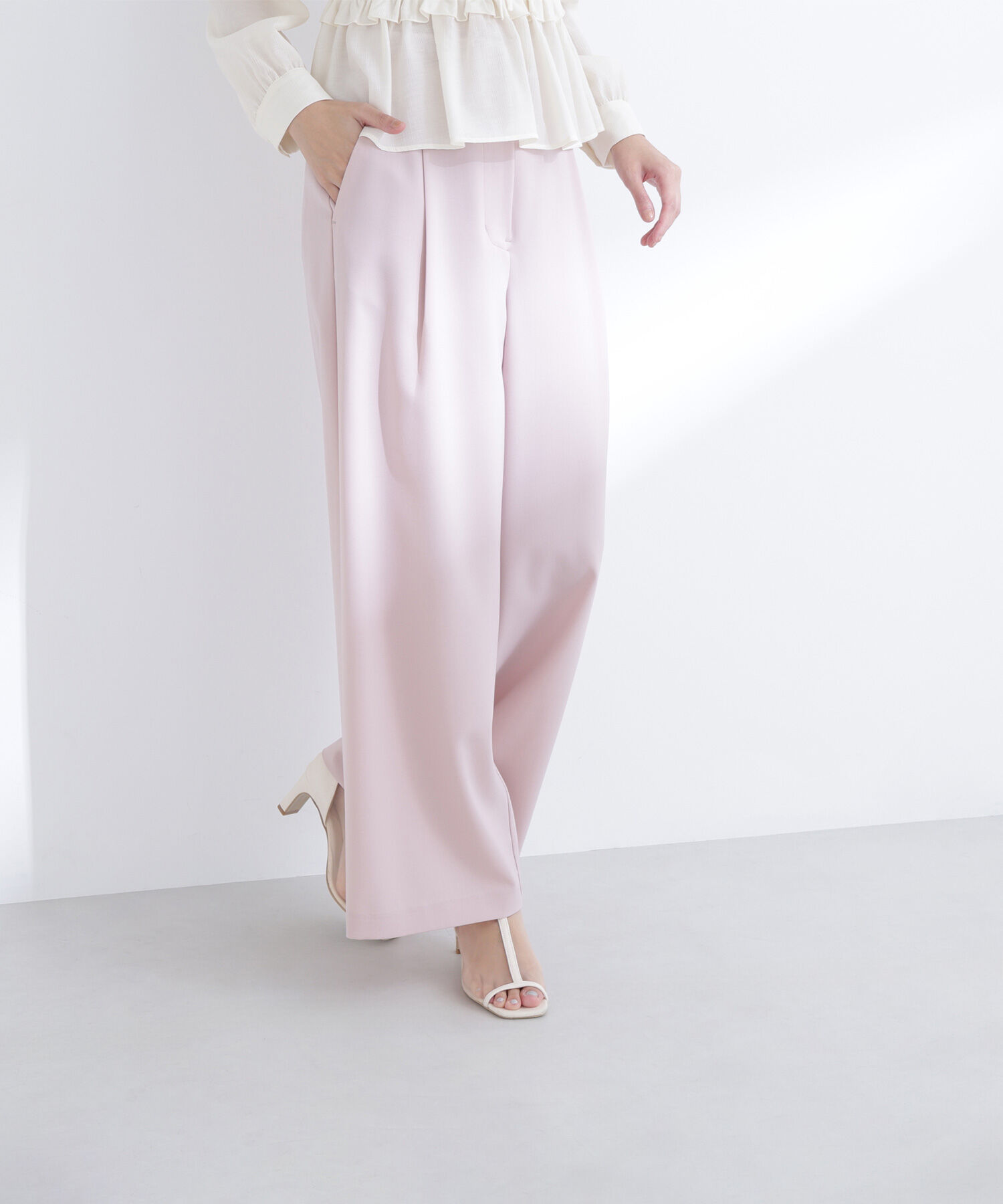  「ベルテッドタックワイドパンツ」|その他|