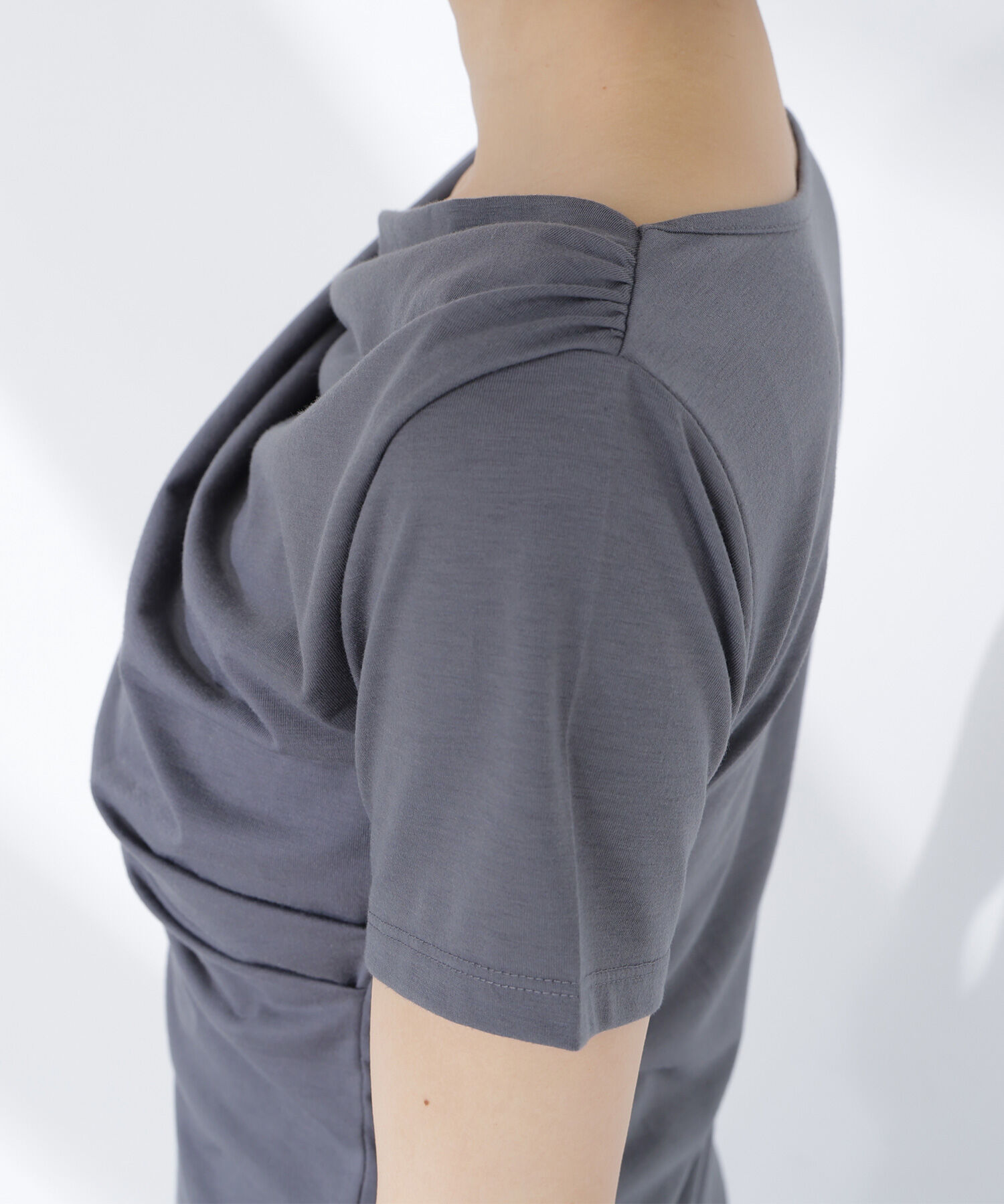  「コンパクトドレープカットソー」|Tシャツ・カットソー|