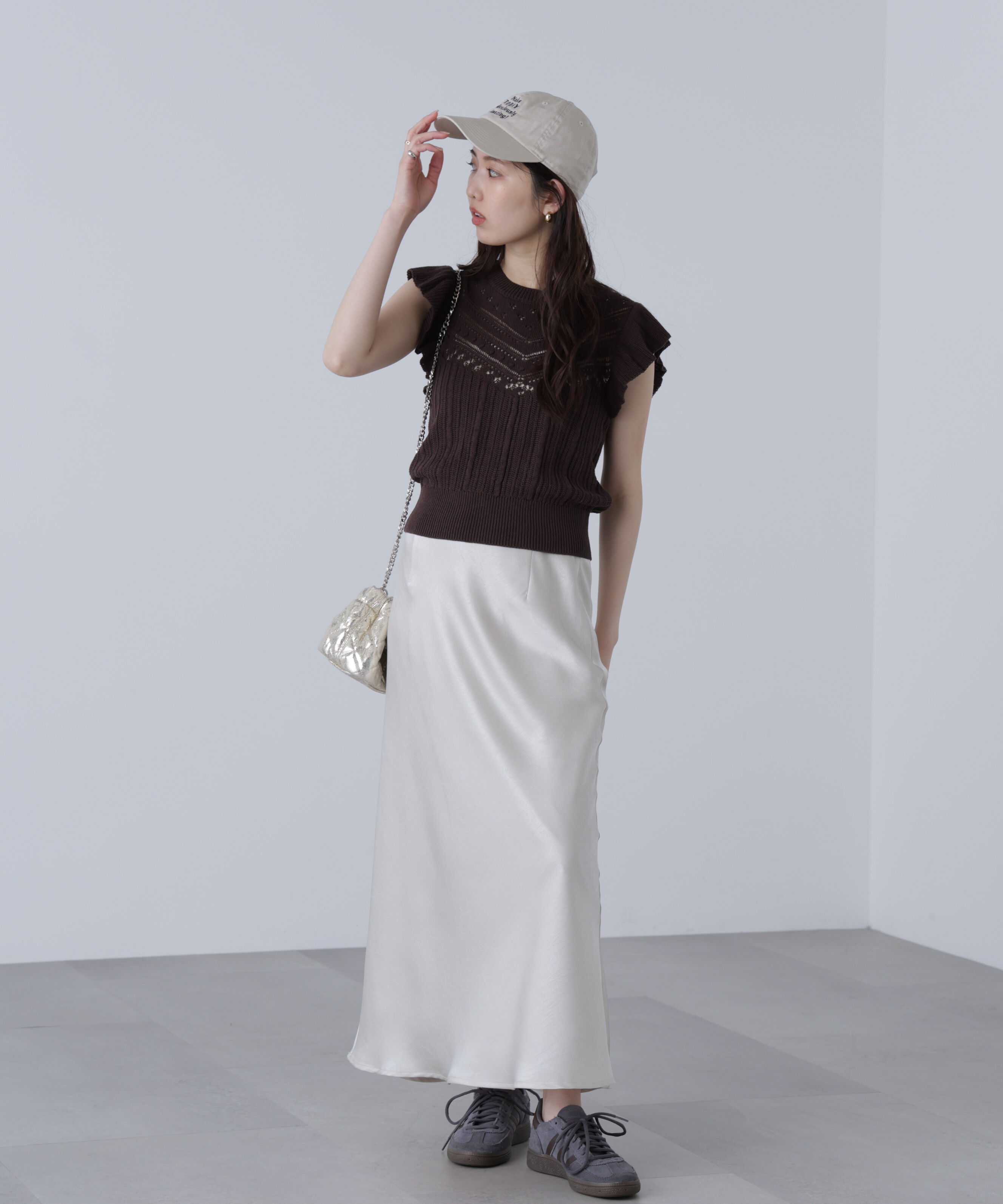  「肩フリル編地切り替えニット」|ニット・セーター|