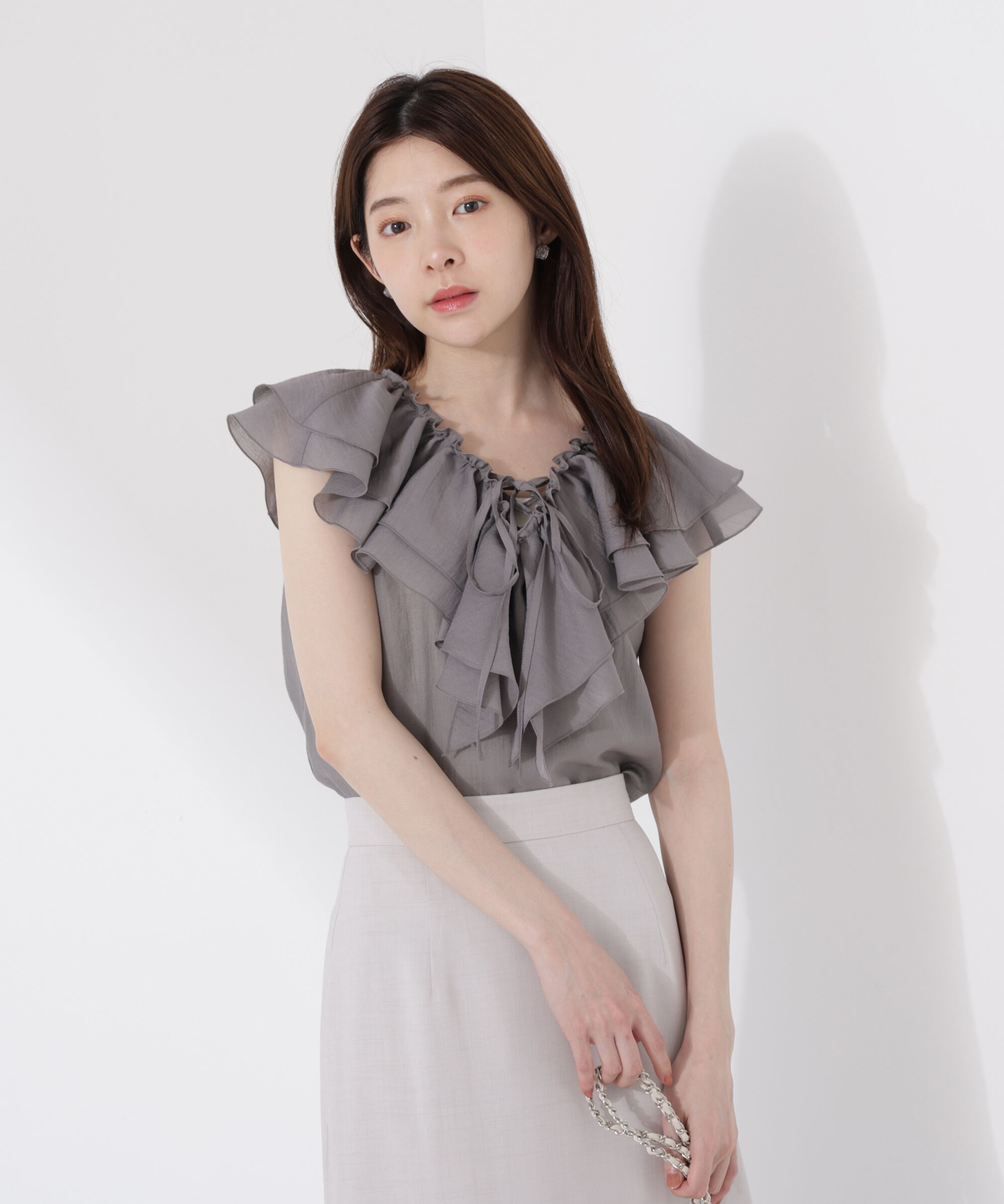 PROPORTION BODY DRESSING「フロントリボンシアーブラウス」|シャツ・ブラウス|グレー1