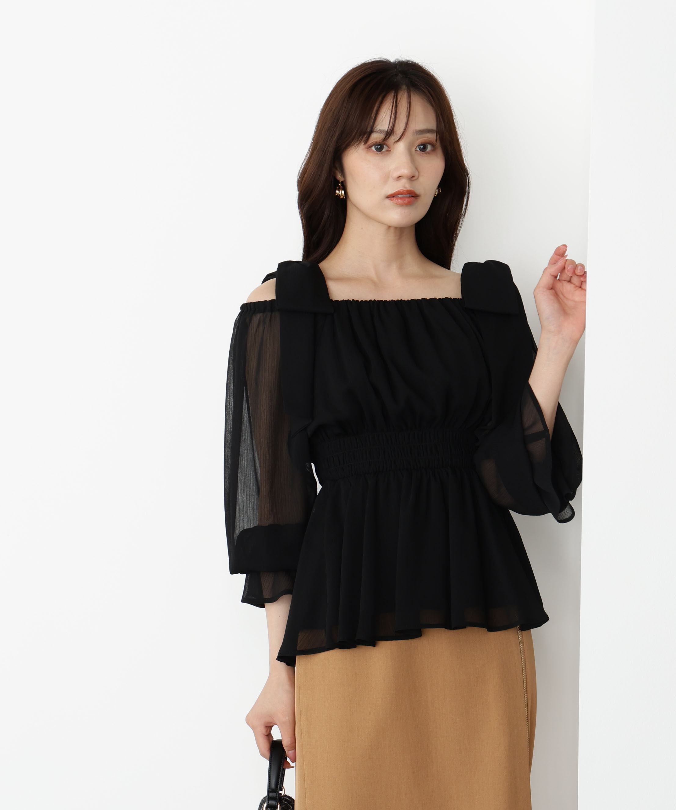 PROPORTION BODY DRESSING「ショルダーリボンシャーリングブラウス　25AW」|シャツ・ブラウス|