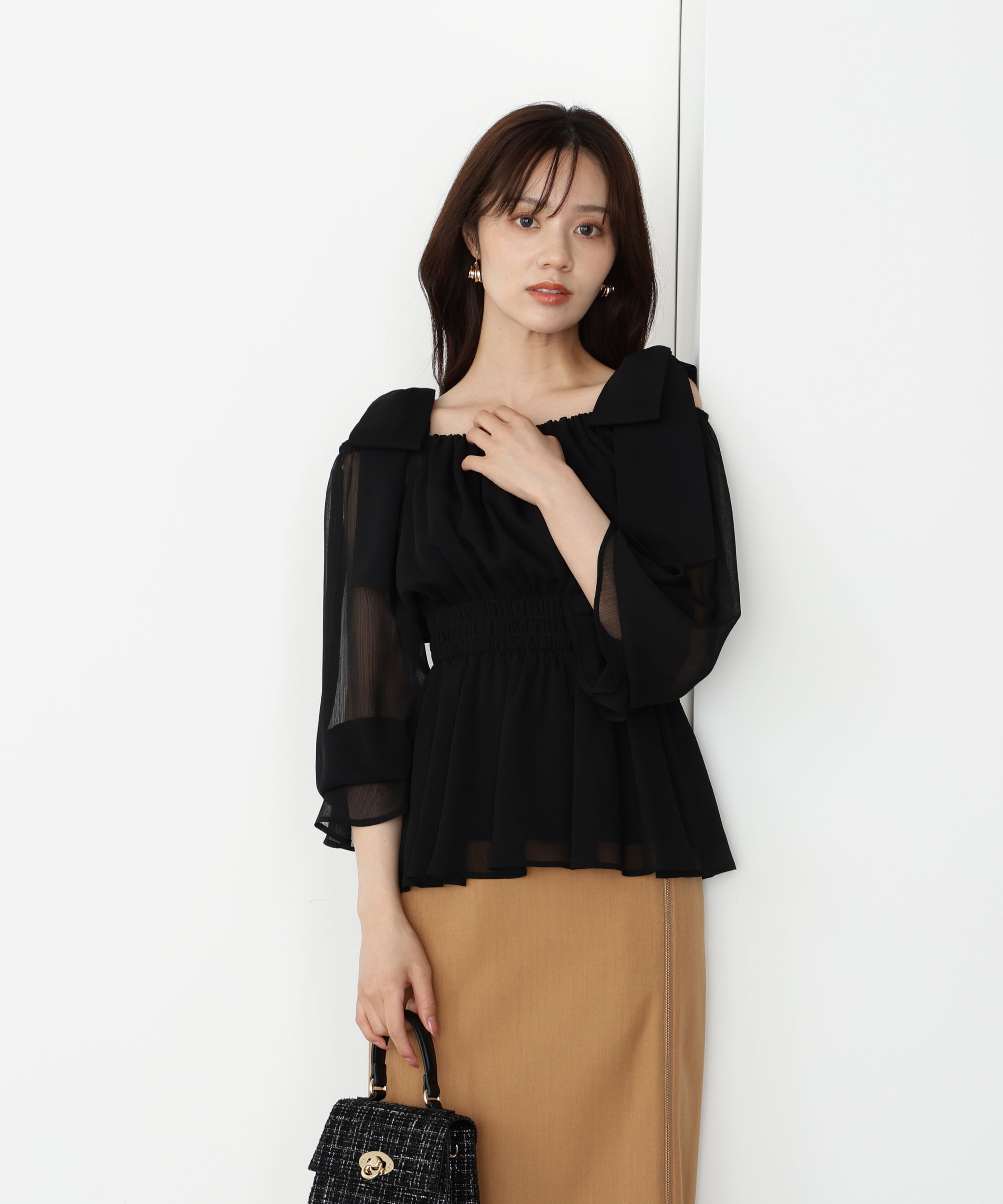 PROPORTION BODY DRESSING「ショルダーリボンシャーリングブラウス　25AW」|シャツ・ブラウス|