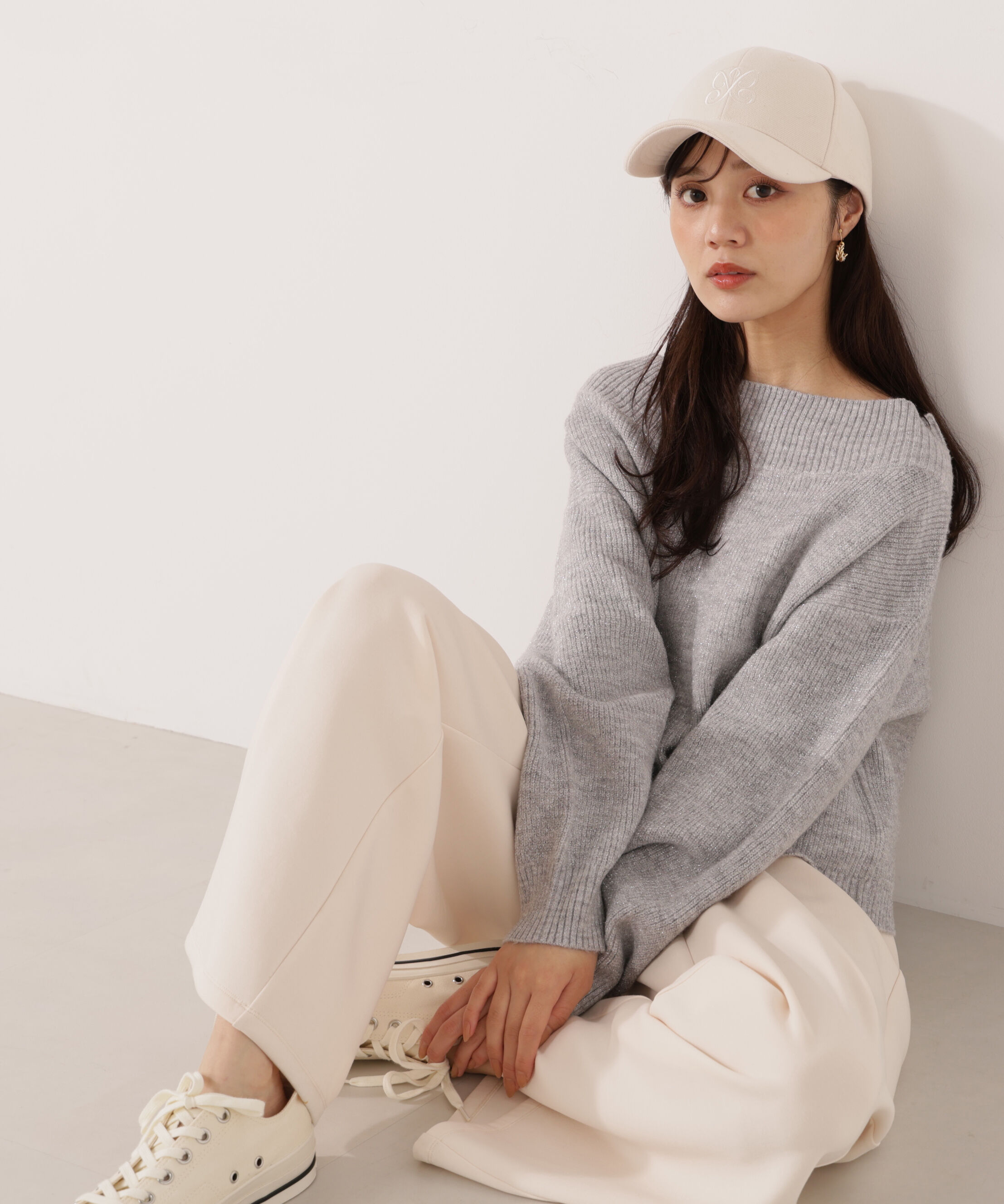 PROPORTION BODY DRESSING「ラメ入りオフショル畔ニット 25AW」|ニット・セーター|グレー&times;シルバ