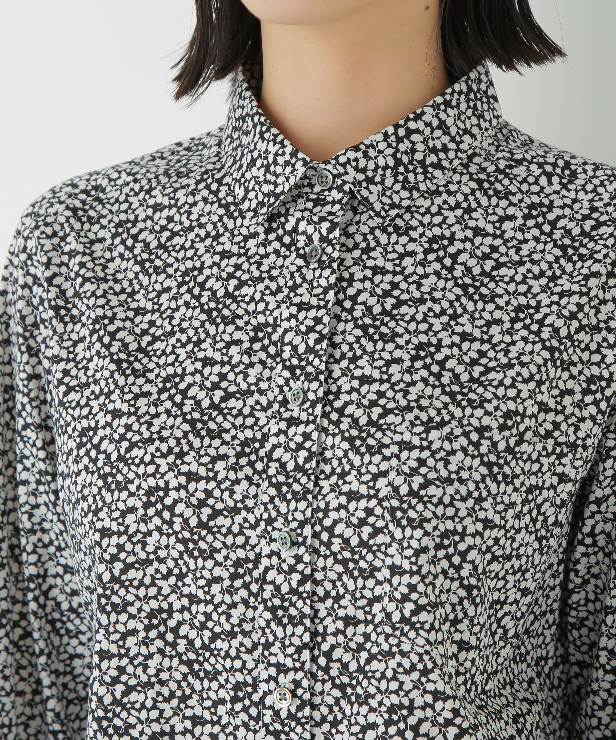  「◆リバティプリントベーシックカラーシャツ」|シャツ・ブラウス|