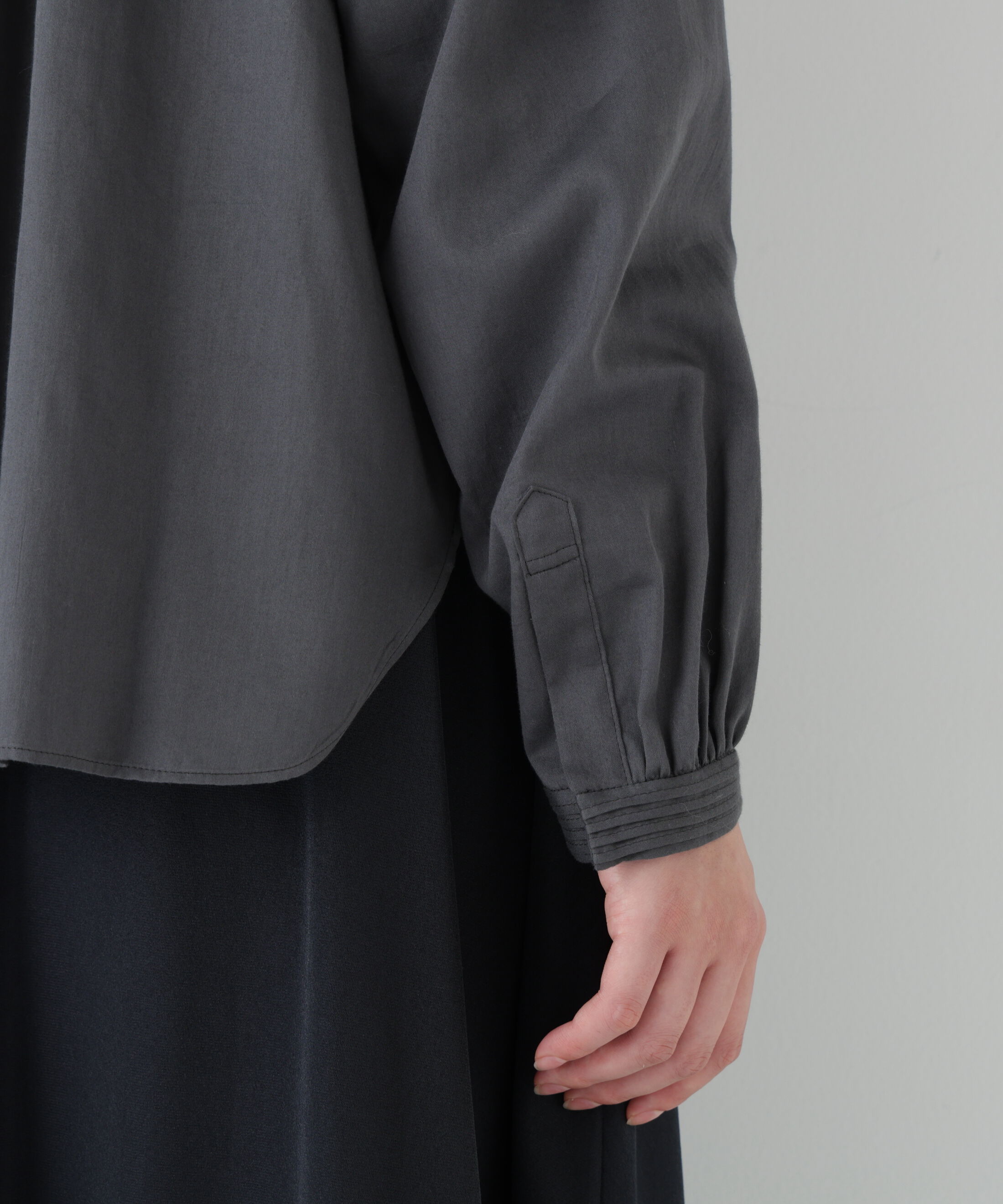  「◆ピンタックバンドカラーブラウス」|シャツ・ブラウス|