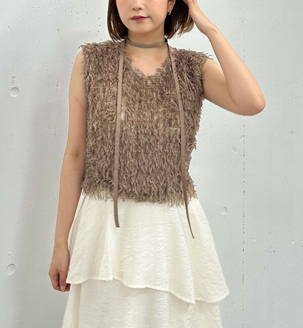 archives「カットフェザーベスト」|タンクトップ|MOCHA