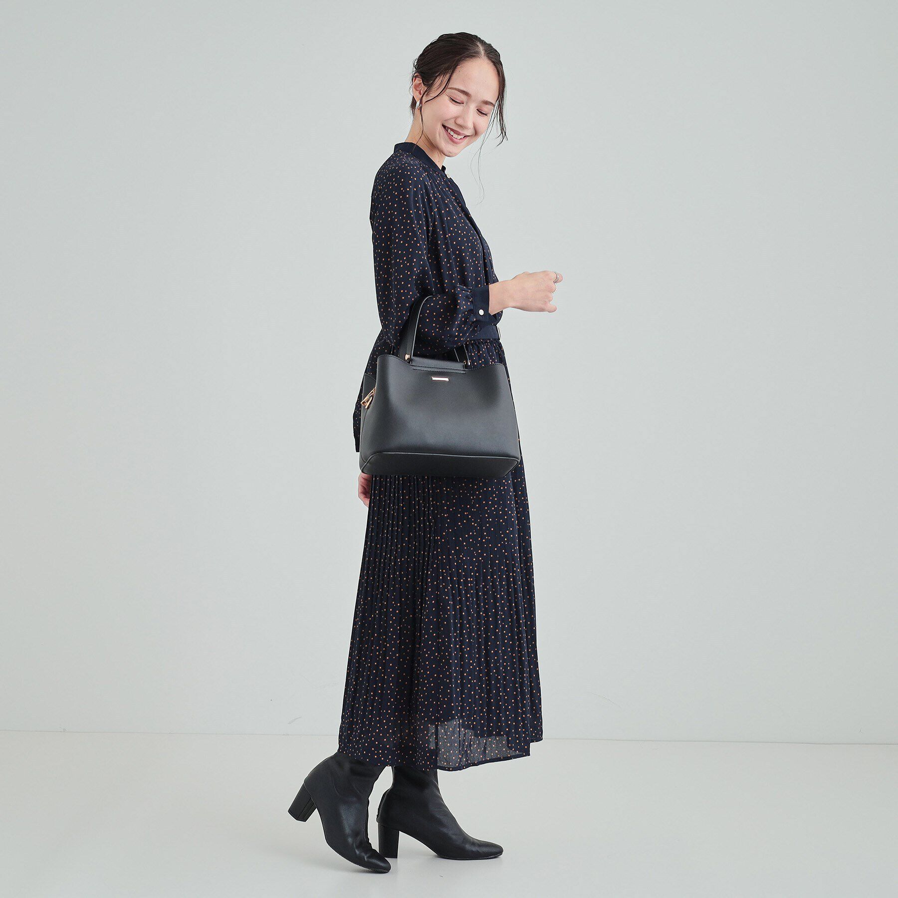 SHOO･LA･RUE「【通勤/セレモニー/2WAY】フロントバー金具3層トート」|トートバッグ|