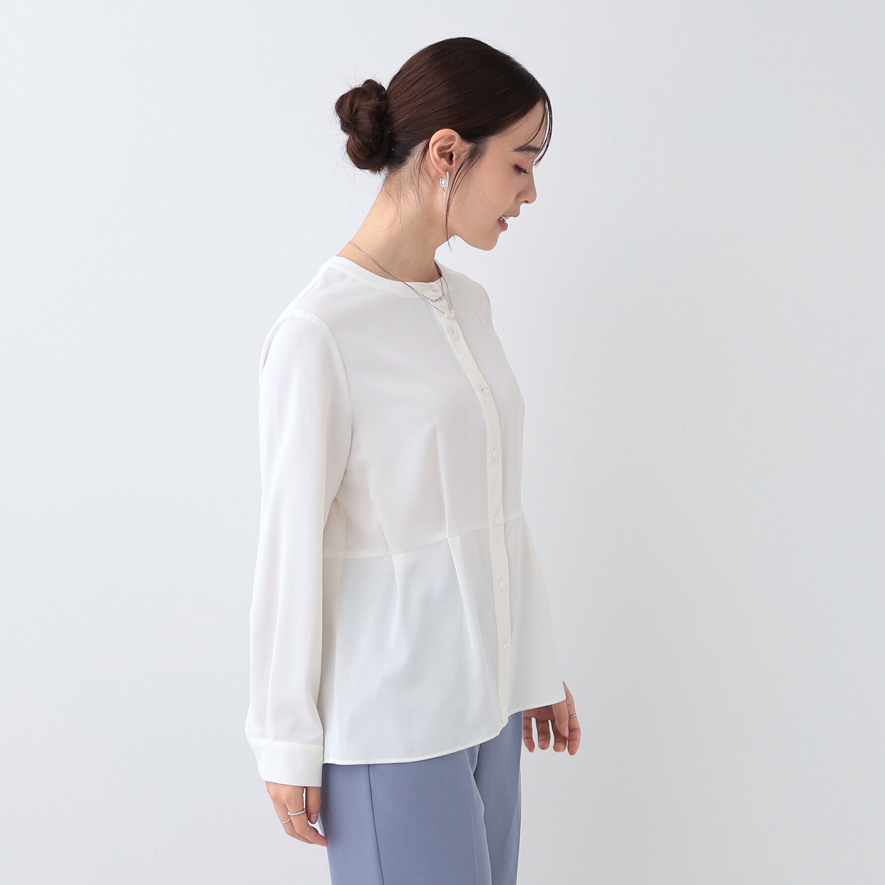 SHOO･LA･RUE「【S-3L】さらり軽やか インせず決まる ペプラムブラウス」|シャツ・ブラウス|