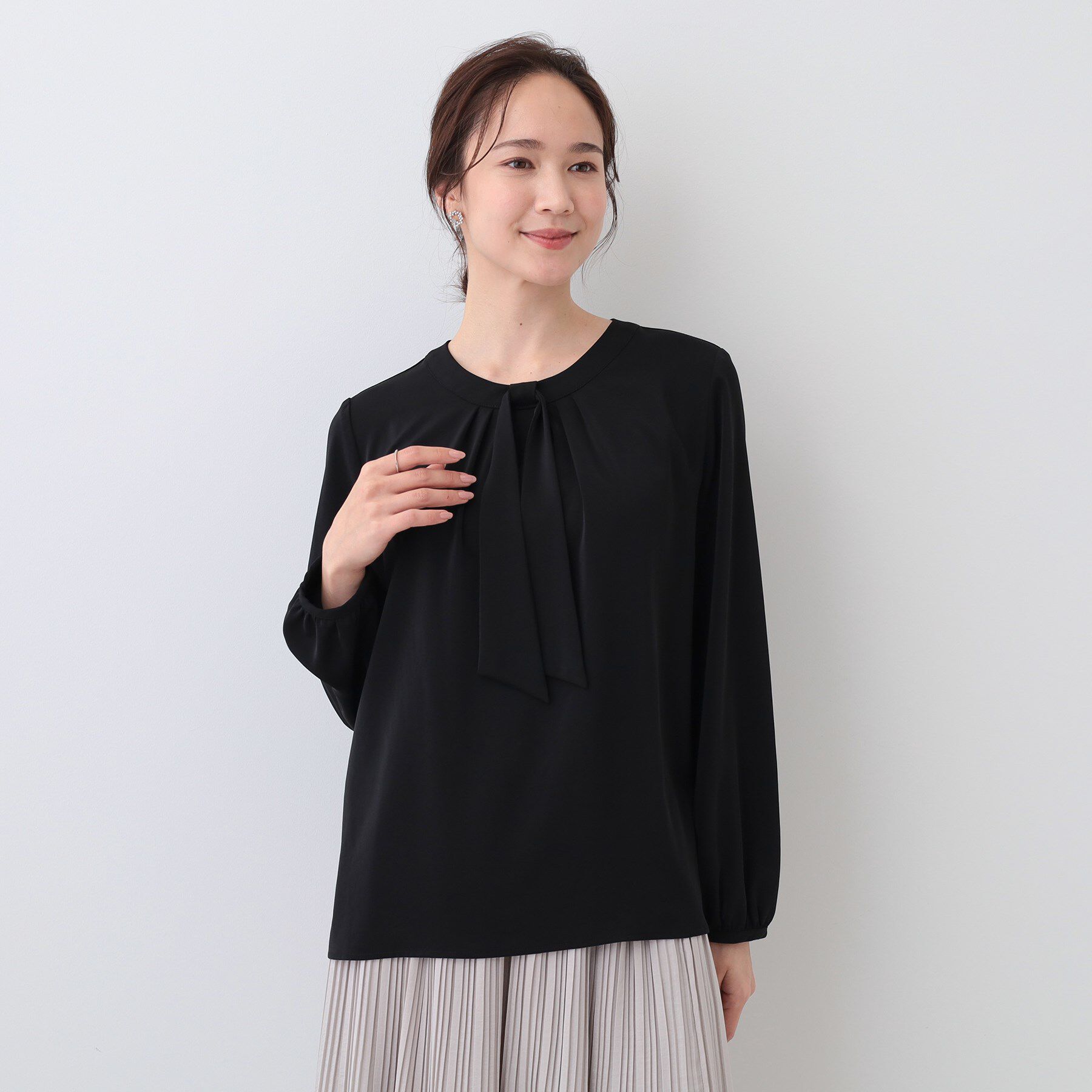 SHOO･LA･RUE「イージーケア ボウタイブラウス」|シャツ・ブラウス|
