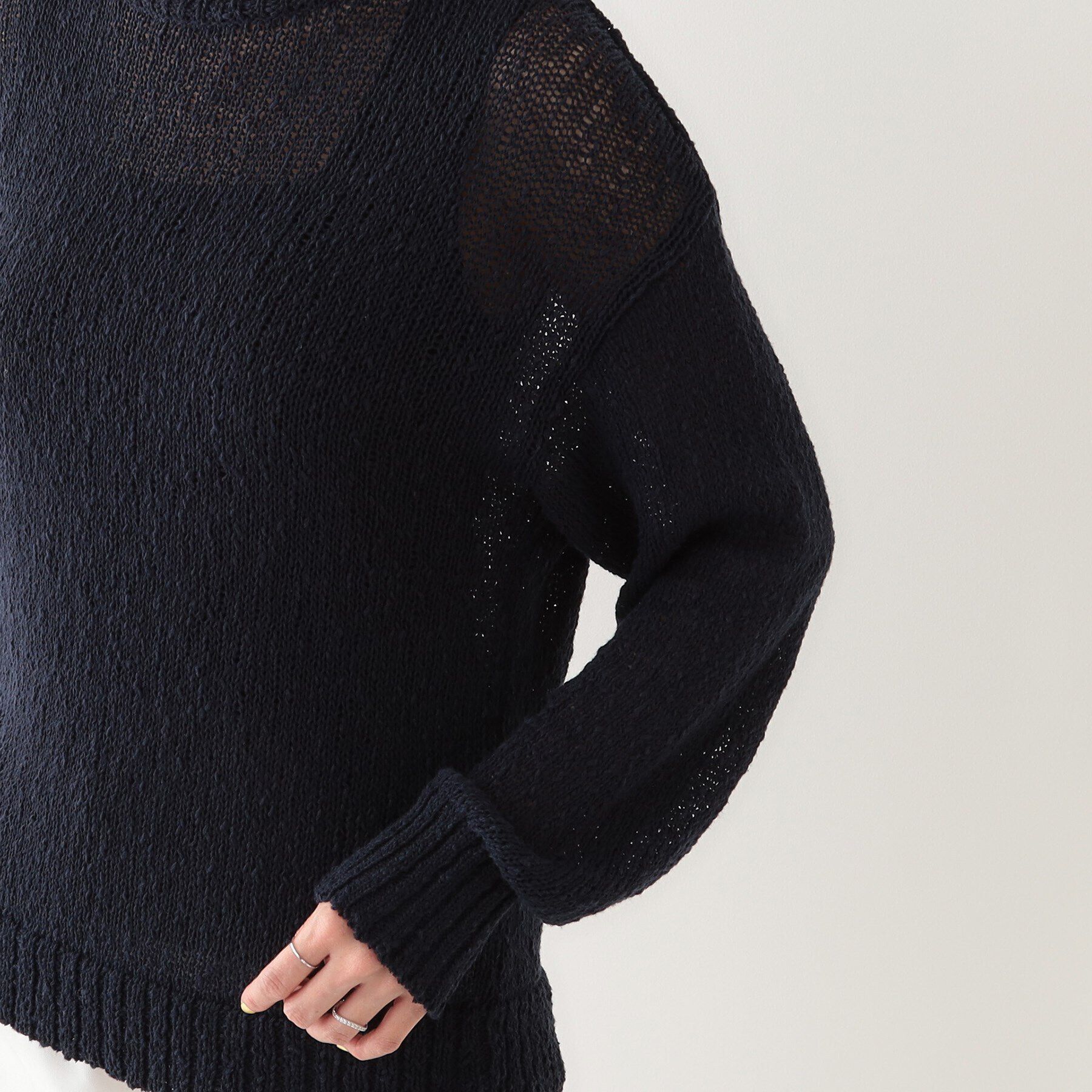 SHOO･LA･RUE「さりげない凹凸感で表情豊か。ロールネックニット」|ニット・セーター|