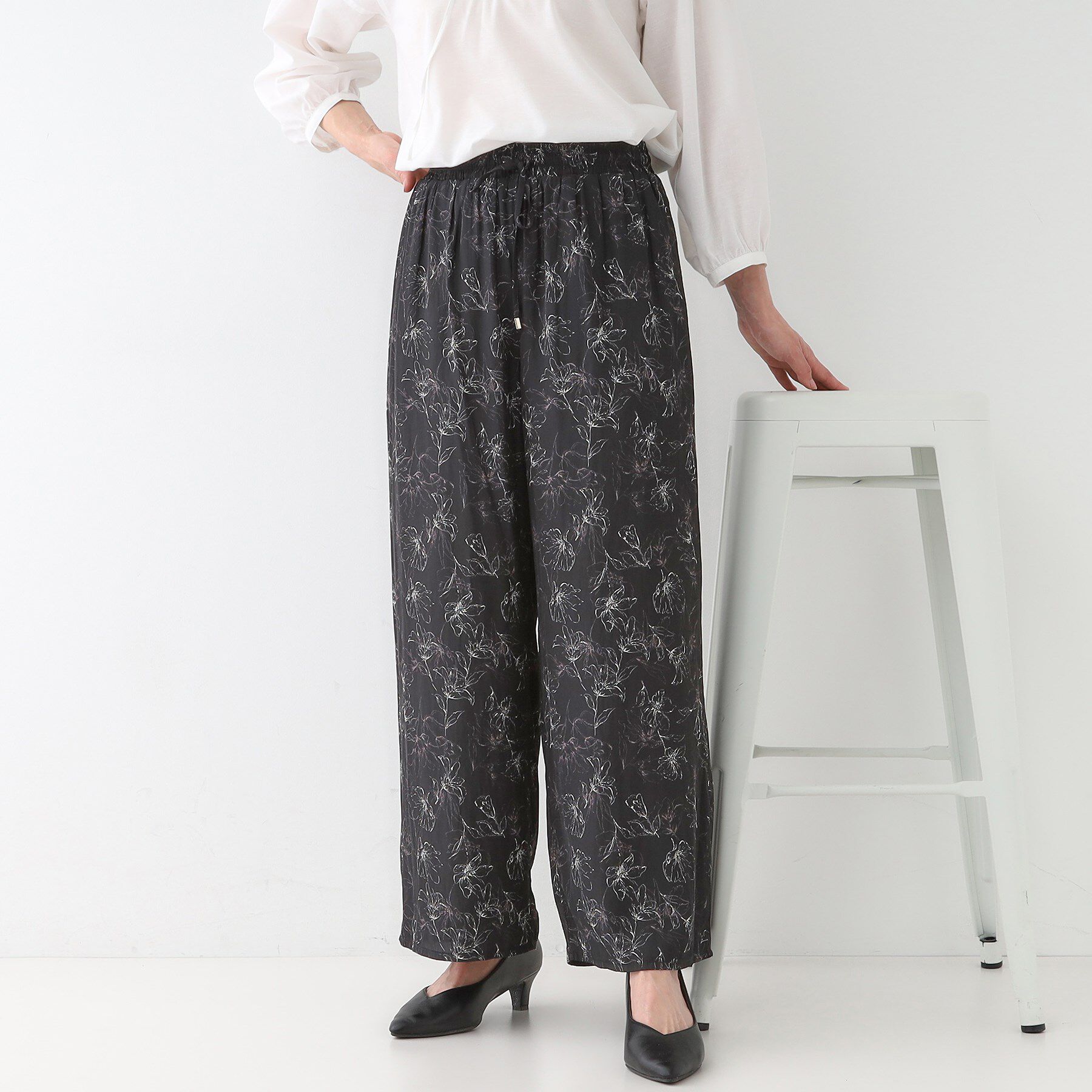 SHOO･LA･RUE「【高レビュー/着丈選べる】さらり柔らか マットサテンワイドパンツ」|その他|ブラック(719)