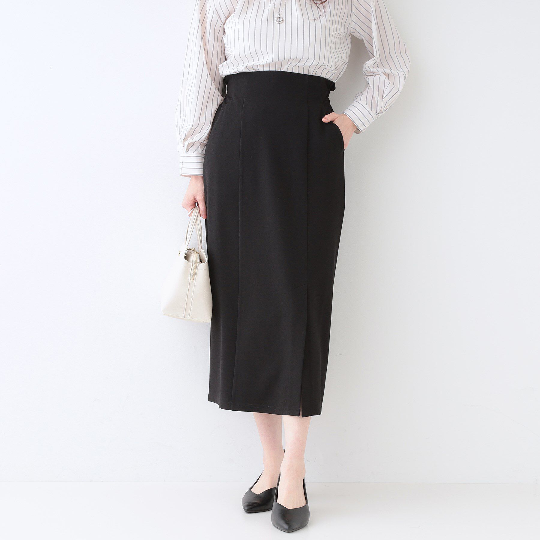 SHOO･LA･RUE「【洗える】洗濯後しわになりにくい カットジョーゼット ナロースカート」|スカート|ブラック(019)