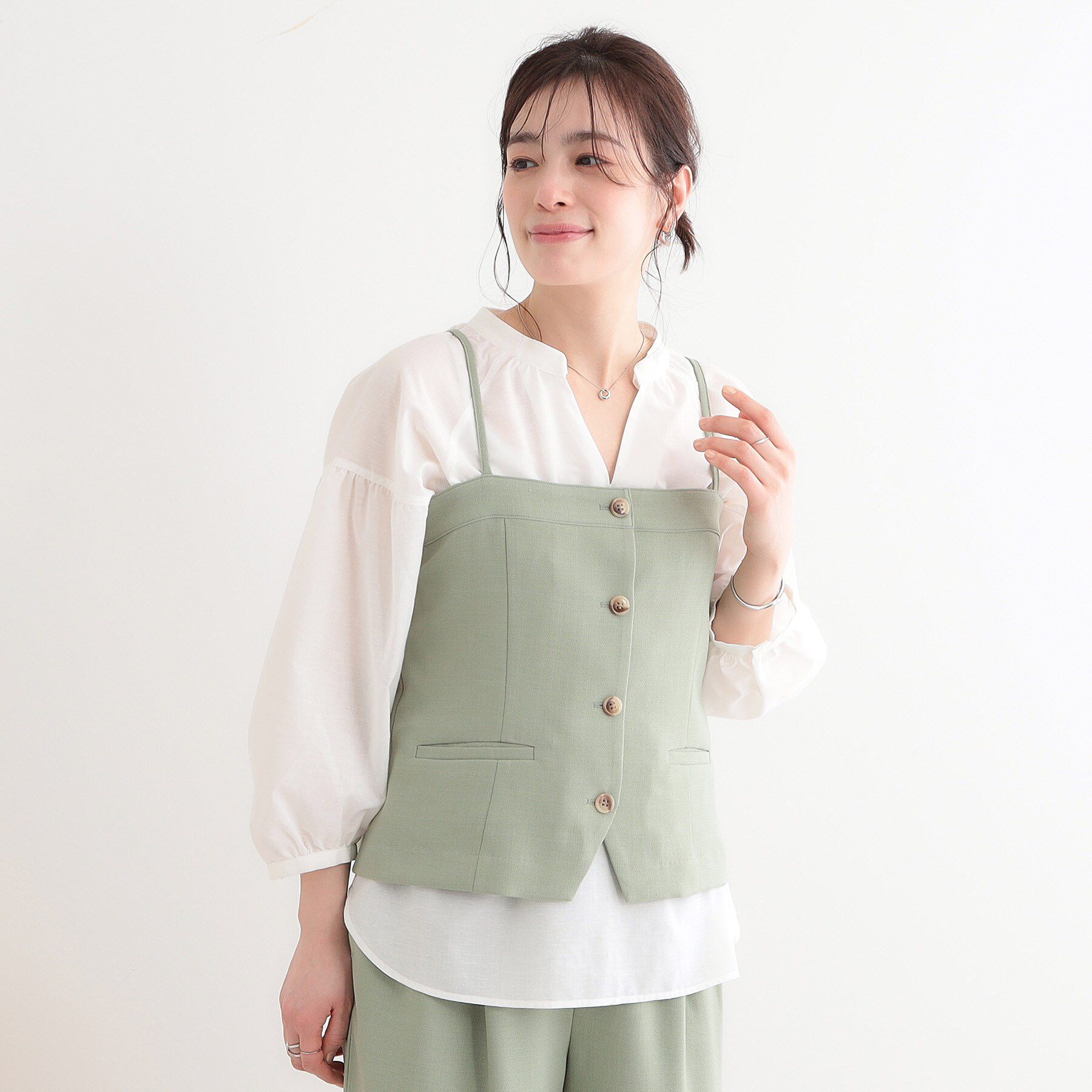 SHOO･LA･RUE「【セットアップ可】コーデが華やぐ 大人の麻調キャミビスチェ」|ベスト・ジレ|