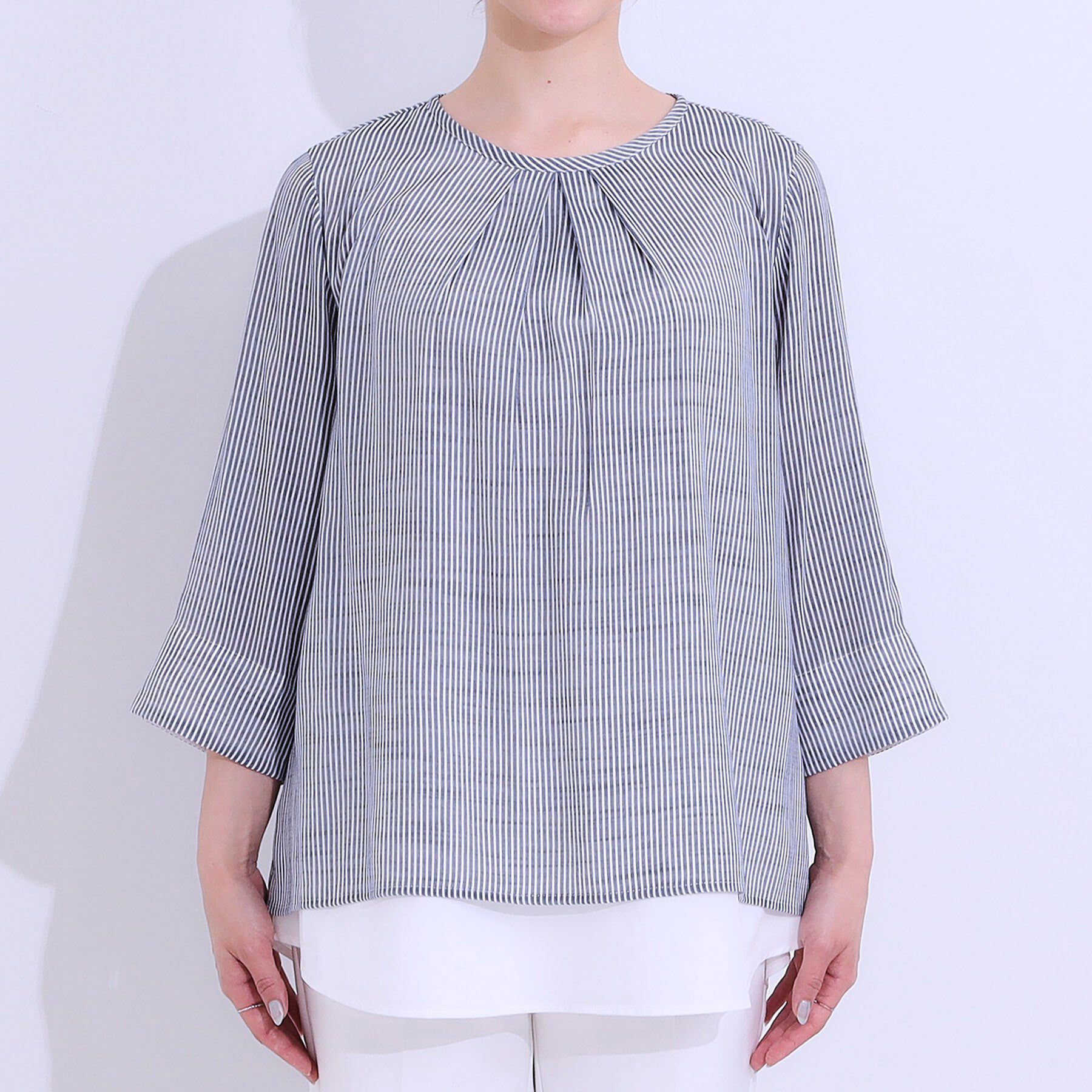 SHOO･LA･RUE「【洗える/S-LL】一枚でサマ見え お袖折り返し 裾レイヤードトップス」|Tシャツ・カットソー|