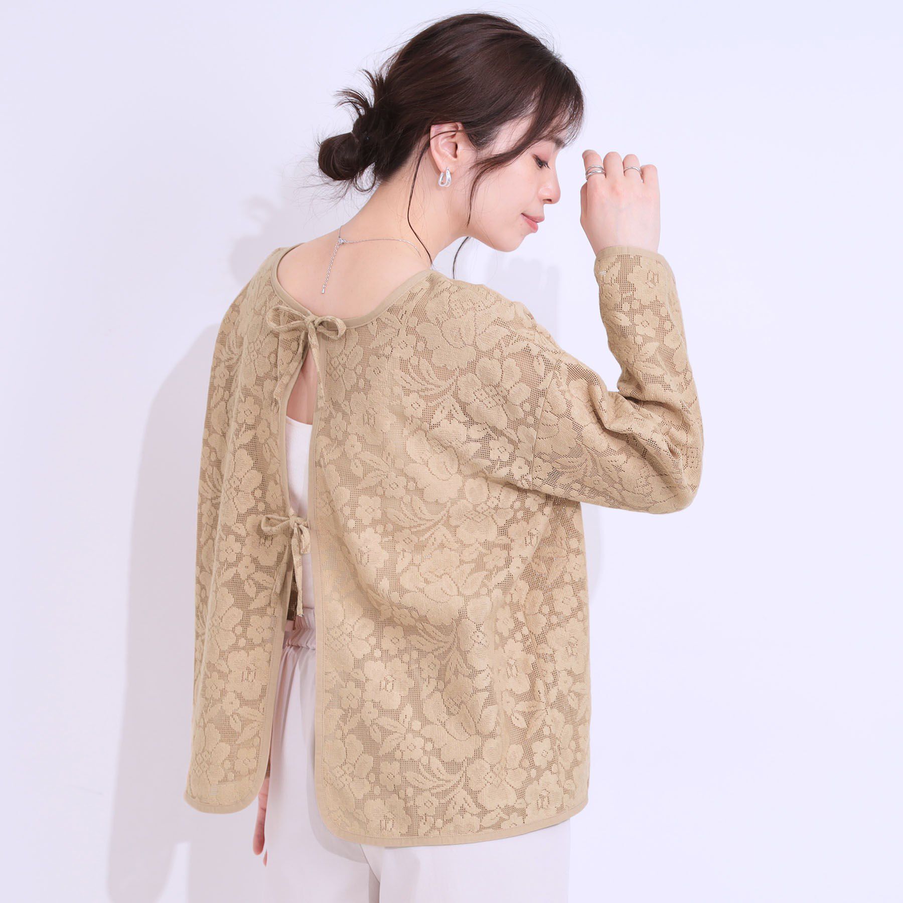 SHOO･LA･RUE「【前後2WAY/S-LL】メッシュ&times;レースがこなれ見え リボントップス」|Tシャツ・カットソー|