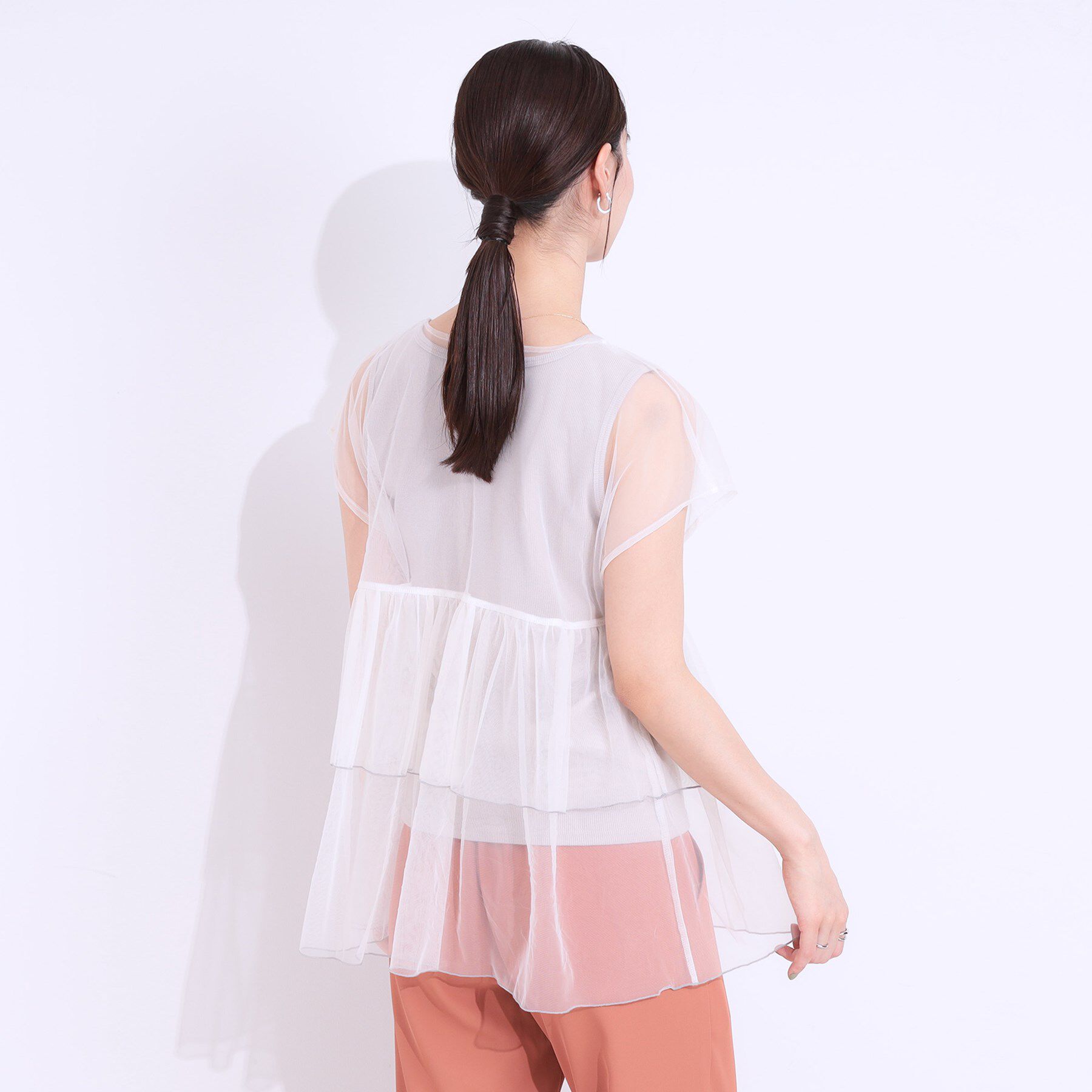 SHOO･LA･RUE「【S-LL/2点セット】程よい甘さをプラス Tシャツ＋チュールトップス」|Tシャツ・カットソー|