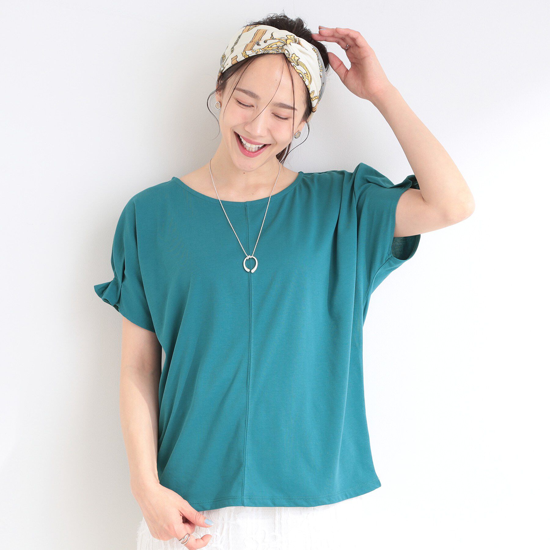 SHOO･LA･RUE「【S-LL/UV/プチプラ】お袖タックで好印象 デザインTシャツ」|Tシャツ・カットソー|