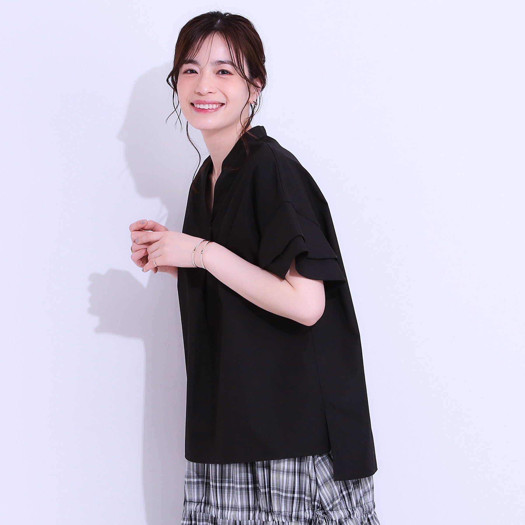 SHOO･LA･RUE「【洗える/S-LL】袖フリルスキッパーシャツ」|シャツ・ブラウス|