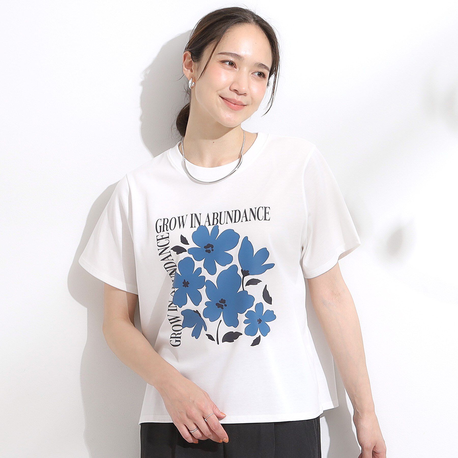 SHOO･LA･RUE「【S-LL/ひんやり/汗ジミ軽減/UVカット】グラフィックアソートTシャツ」|Tシャツ・カットソー|