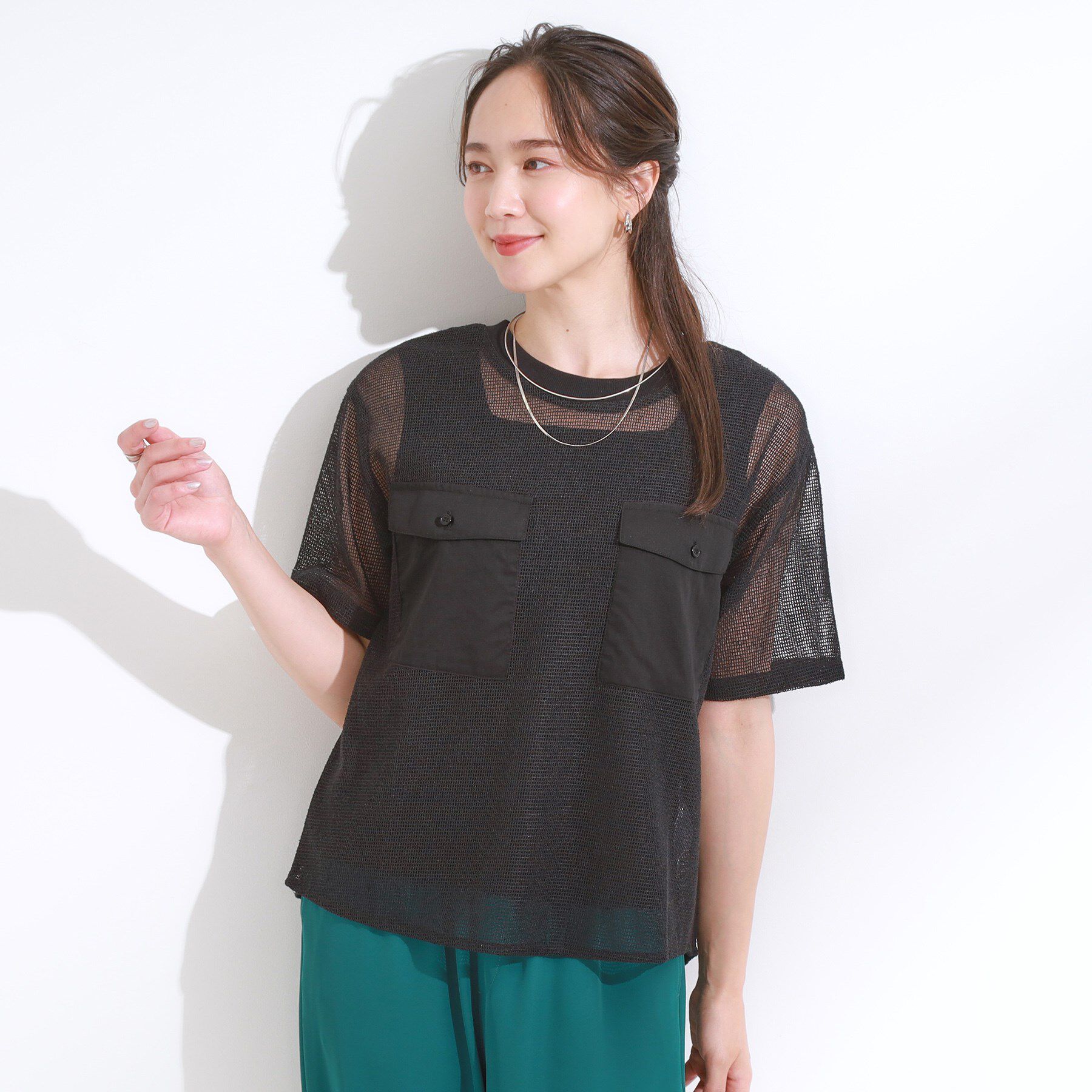 SHOO･LA･RUE「【S-LL】メッシュ素材で大人ヘルシー ポケット付きデザイントップス」|Tシャツ・カットソー|