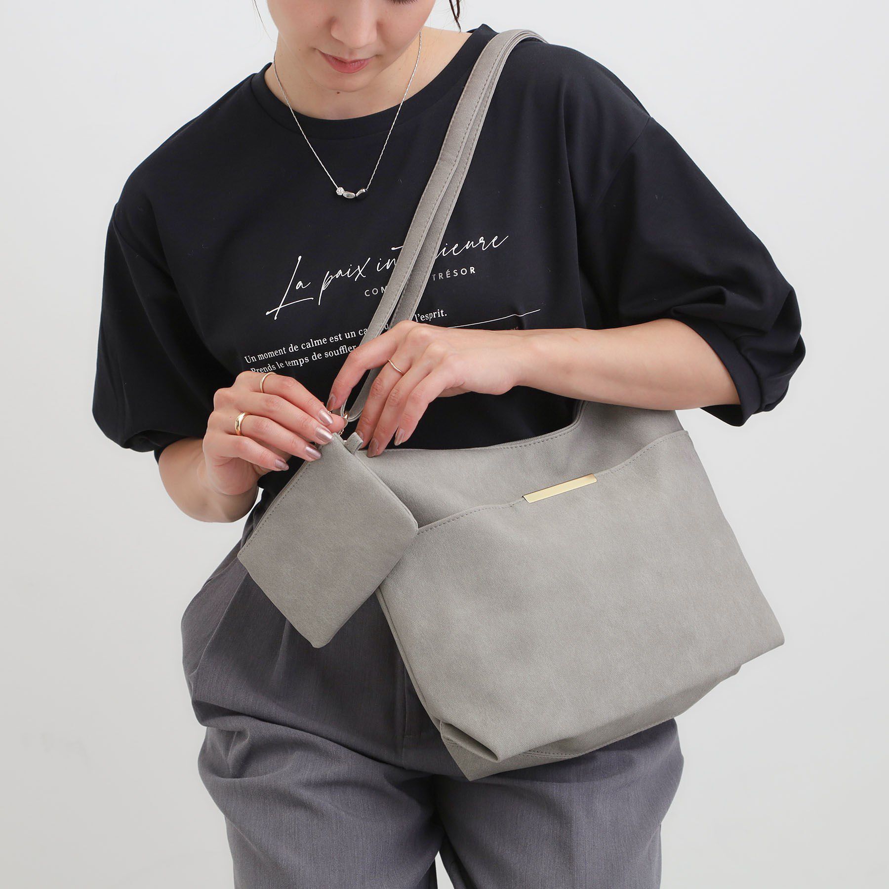 SHOO･LA･RUE「ダブルフェイスショルダーバッグ」|ショルダー・メッセンジャー|グレー(012)