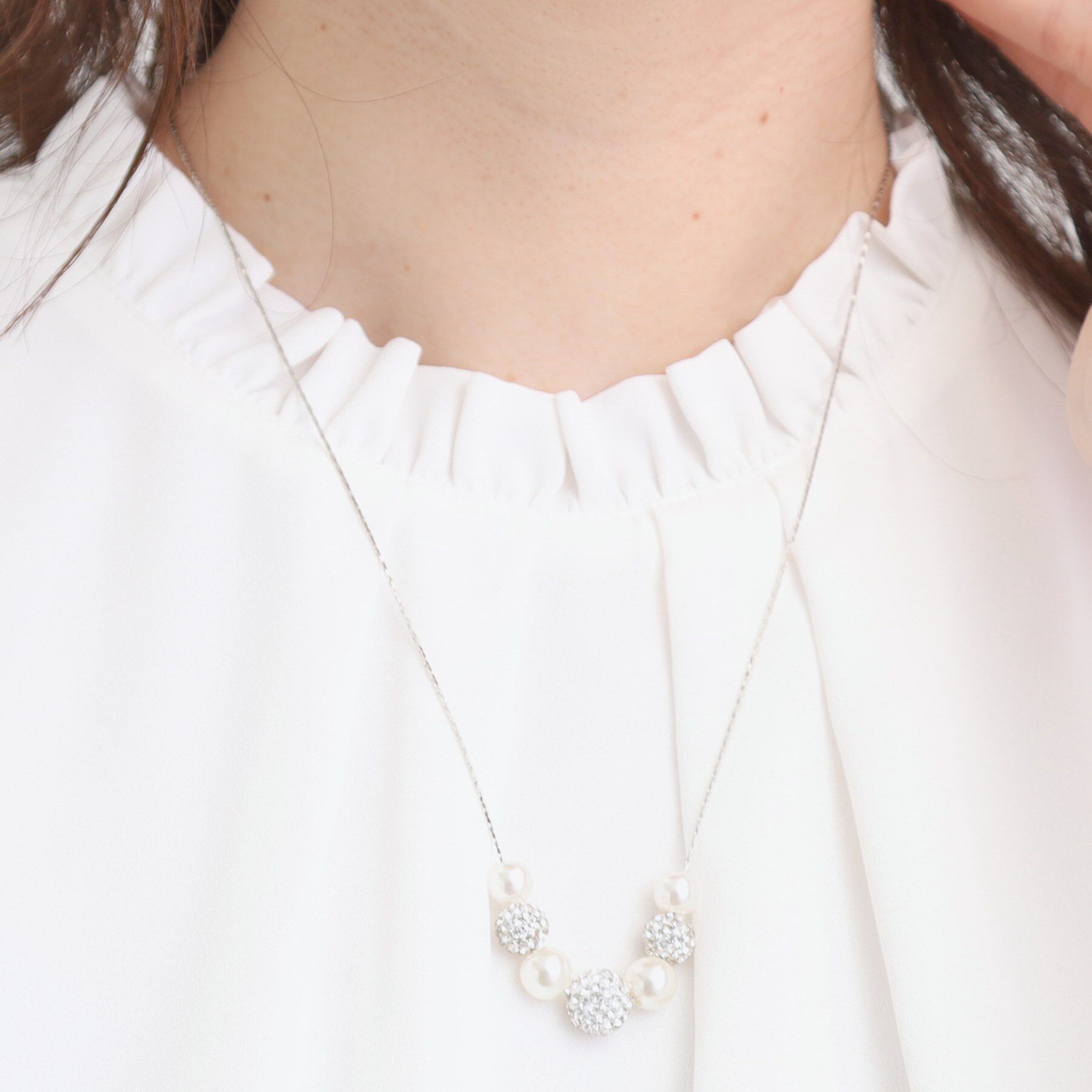 SHOO･LA･RUE「【セレモニー】きらびやかに ポイントパヴェ ショートネックレス」|ネックレス|