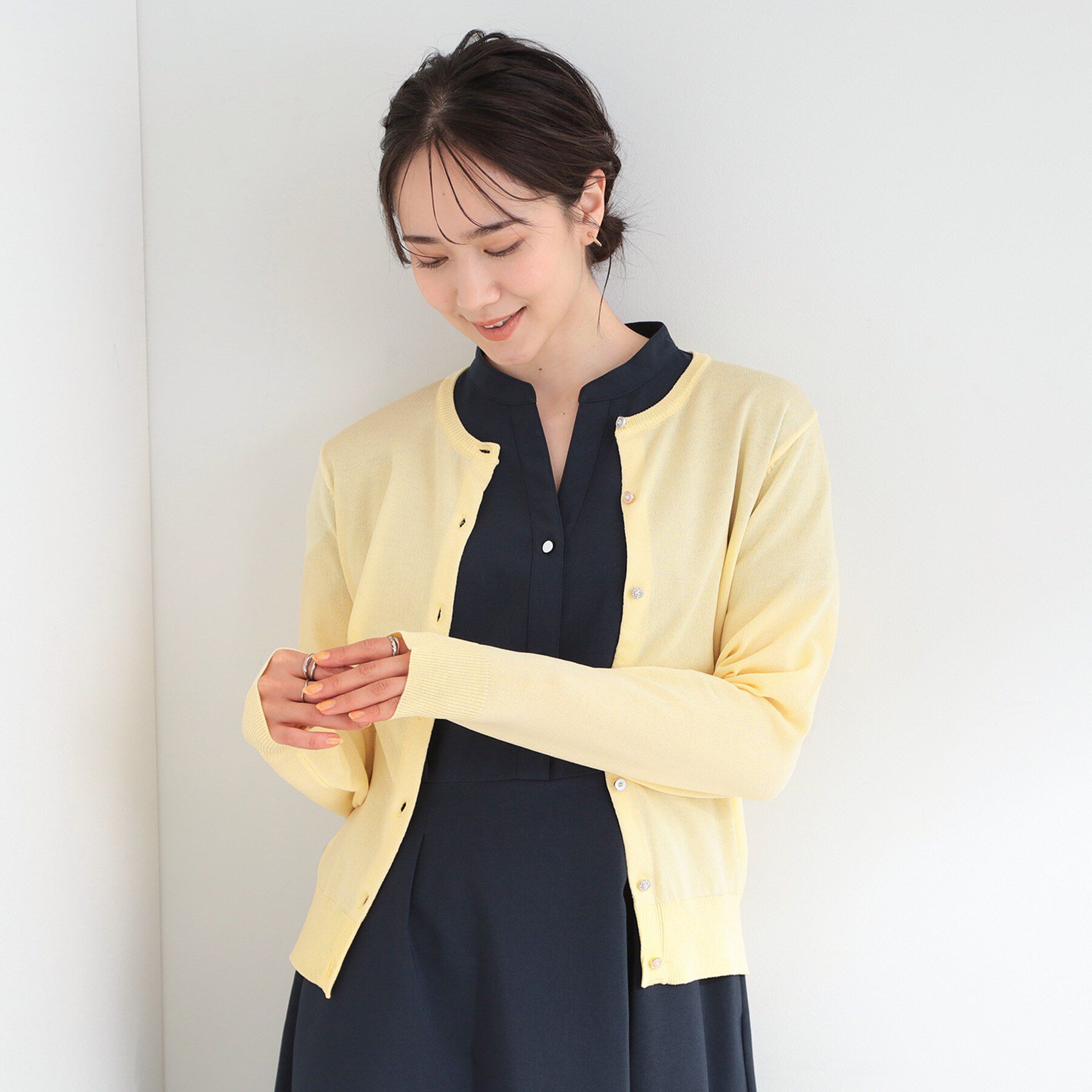 SHOO･LA･RUE「【UV／アンチピリング】マルチボタンカーディガン」|カーディガン|