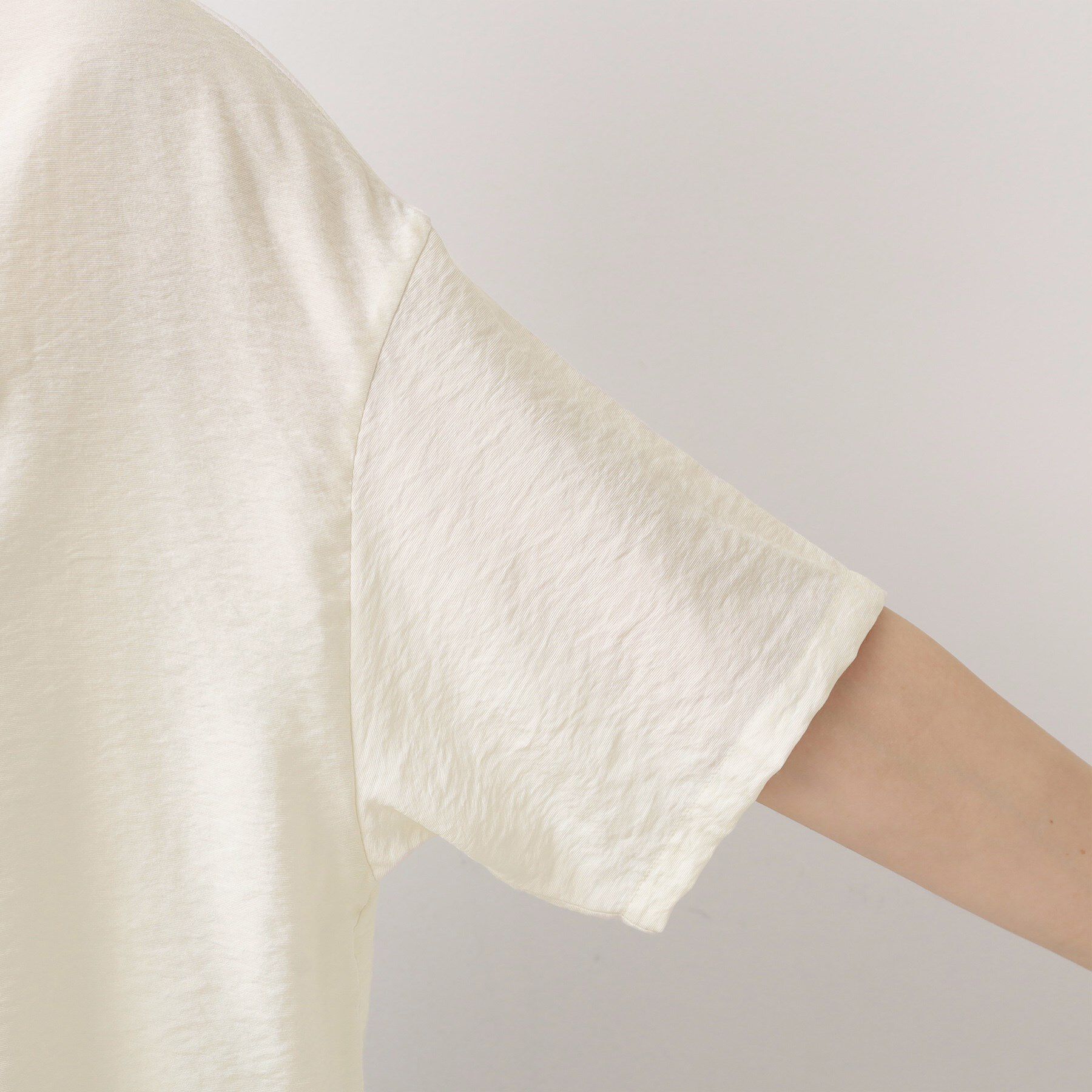 Dessin「【洗える・4サイズ展開】ロゴ入りブラウス（XS～L）」|シャツ・ブラウス|