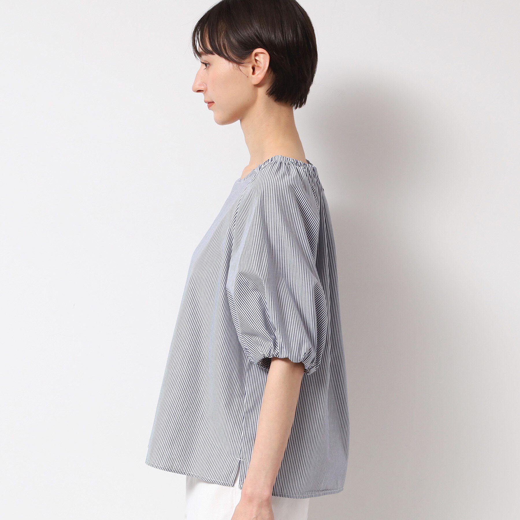 Dessin「【洗える】バッグギャザー入り五分袖ボリュームブラウス」|シャツ・ブラウス|