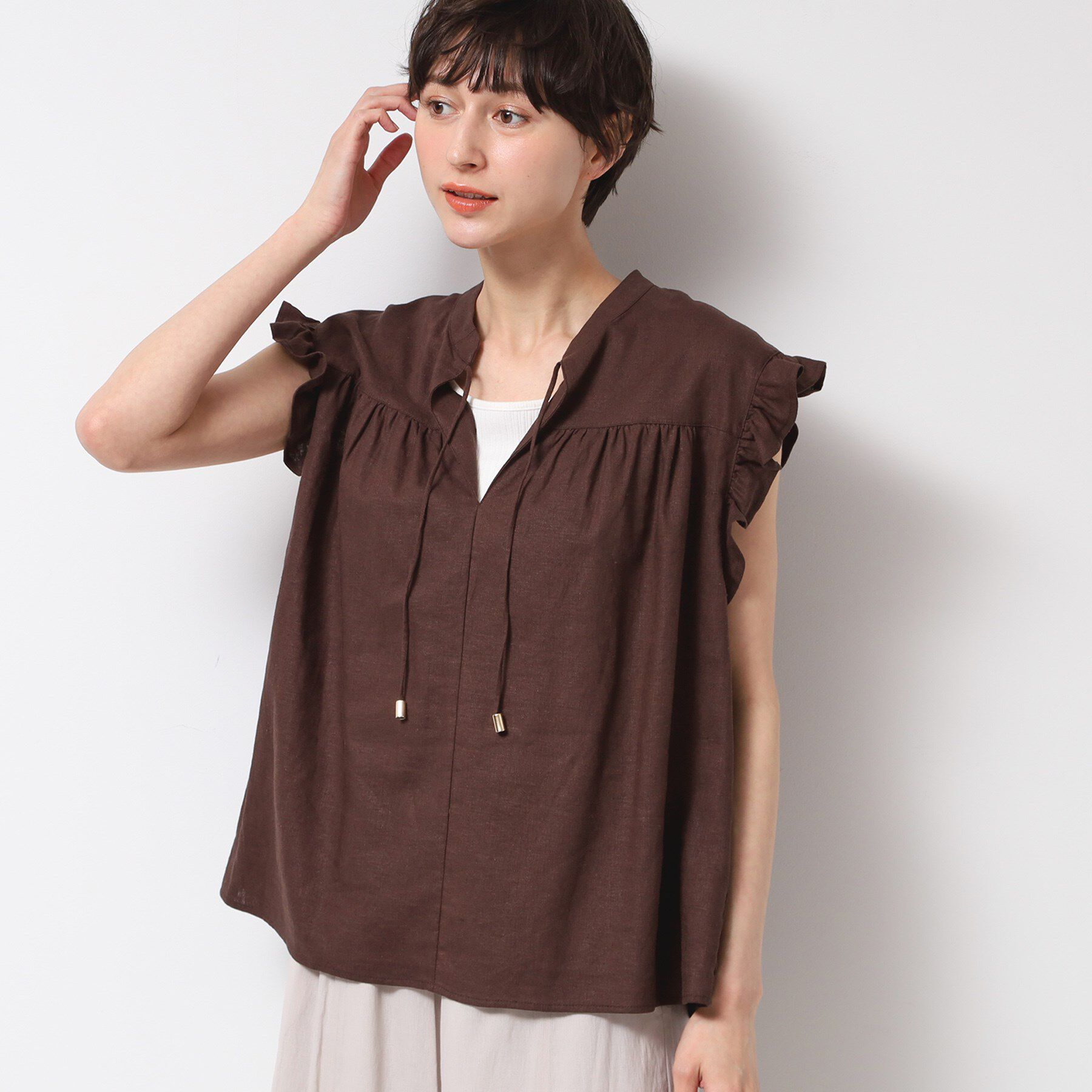 Dessin「【洗える】レーヨン麻フリルスリーブブラウス」|シャツ・ブラウス|