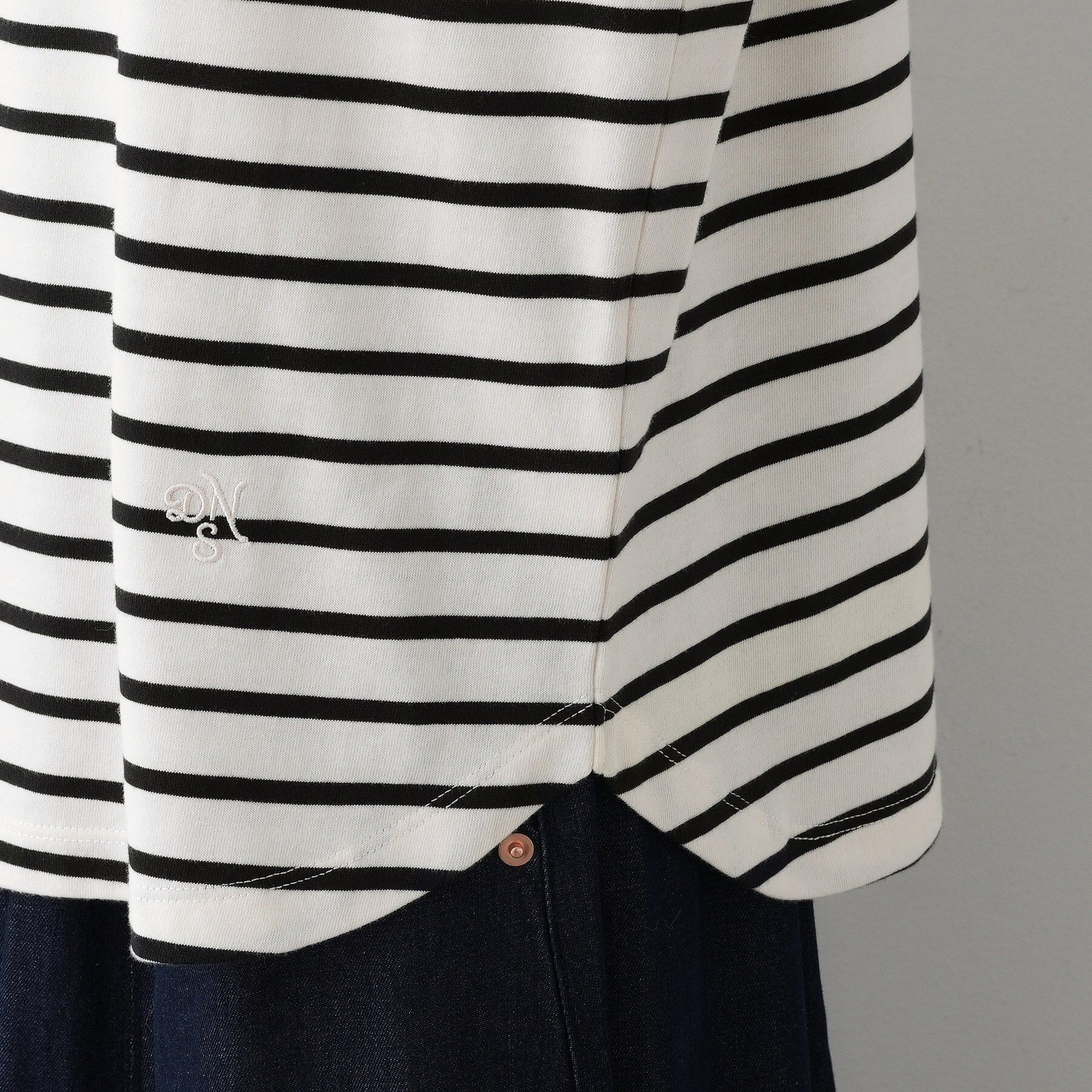 Dessin「【選べる首元デザイン/洗える】ネックフリルロングカットソー」|Tシャツ・カットソー|