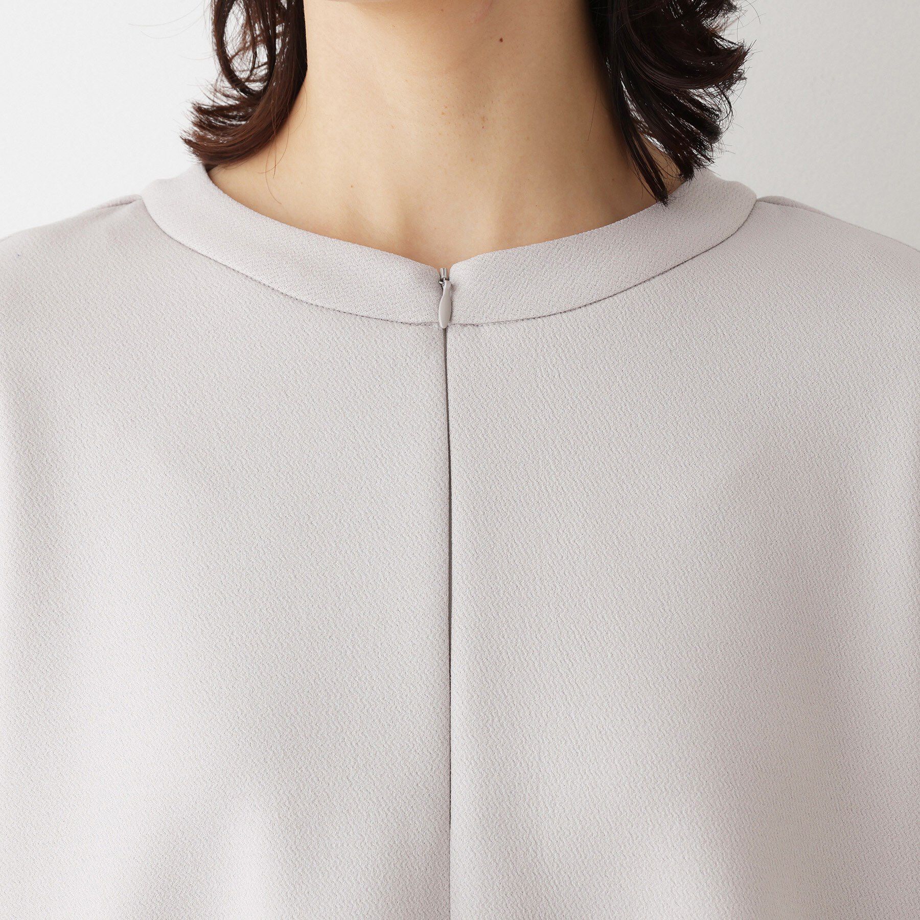 Dessin「【セットアップ可/洗える】ドライタッチジョーゼットジップブラウス」|シャツ・ブラウス|