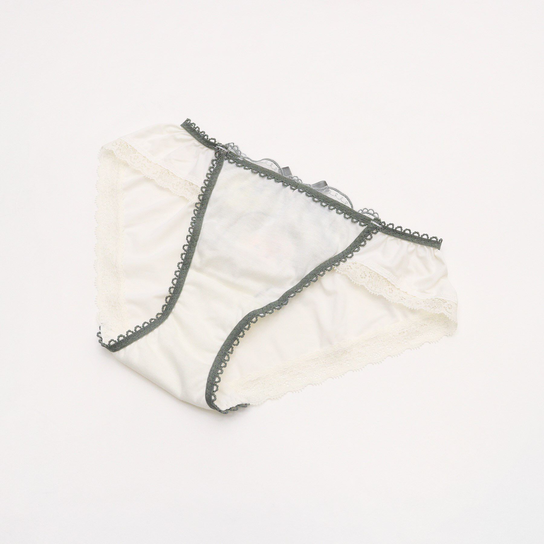 Risa Magli「フェリーチェ ノーマルショーツ」|インナー|