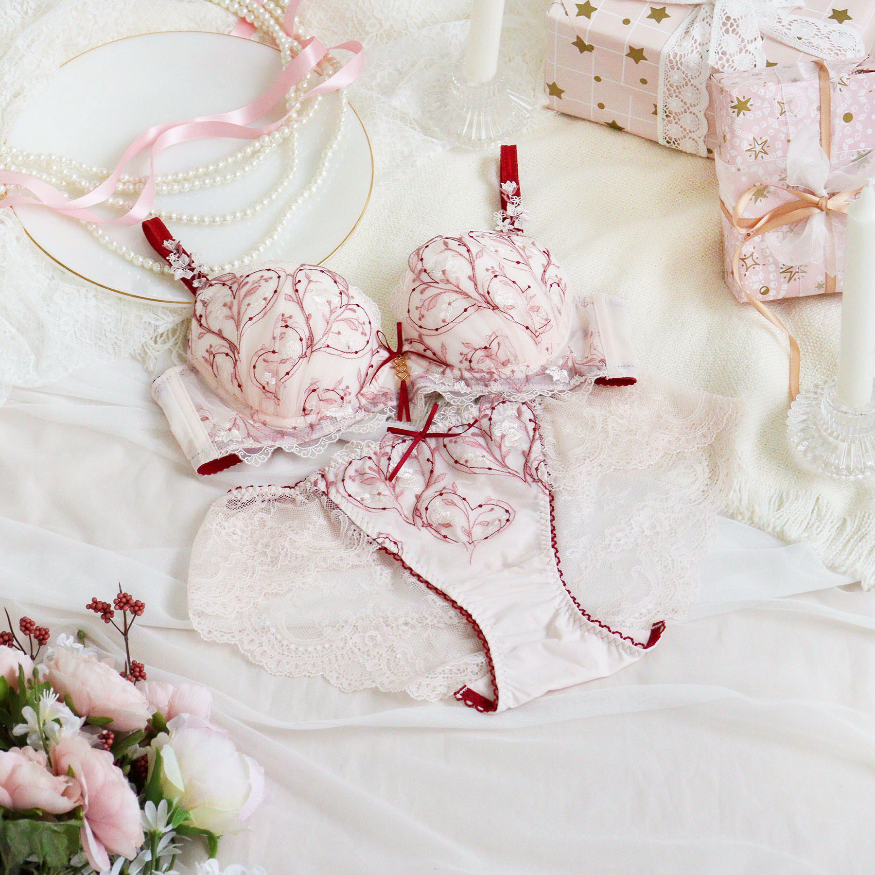 Risa Magli「フローチェ ブラジャー (B-C) ＜Sweet Rich（スウィートリッチ）＞」|インナー|