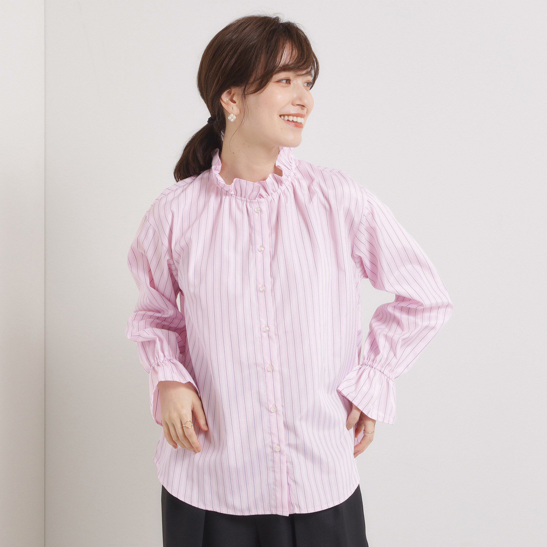 ITS&rsquo;DEMO「【洗濯機OK】スタンドフリルブラウス」|シャツ・ブラウス|ライトピンク(370