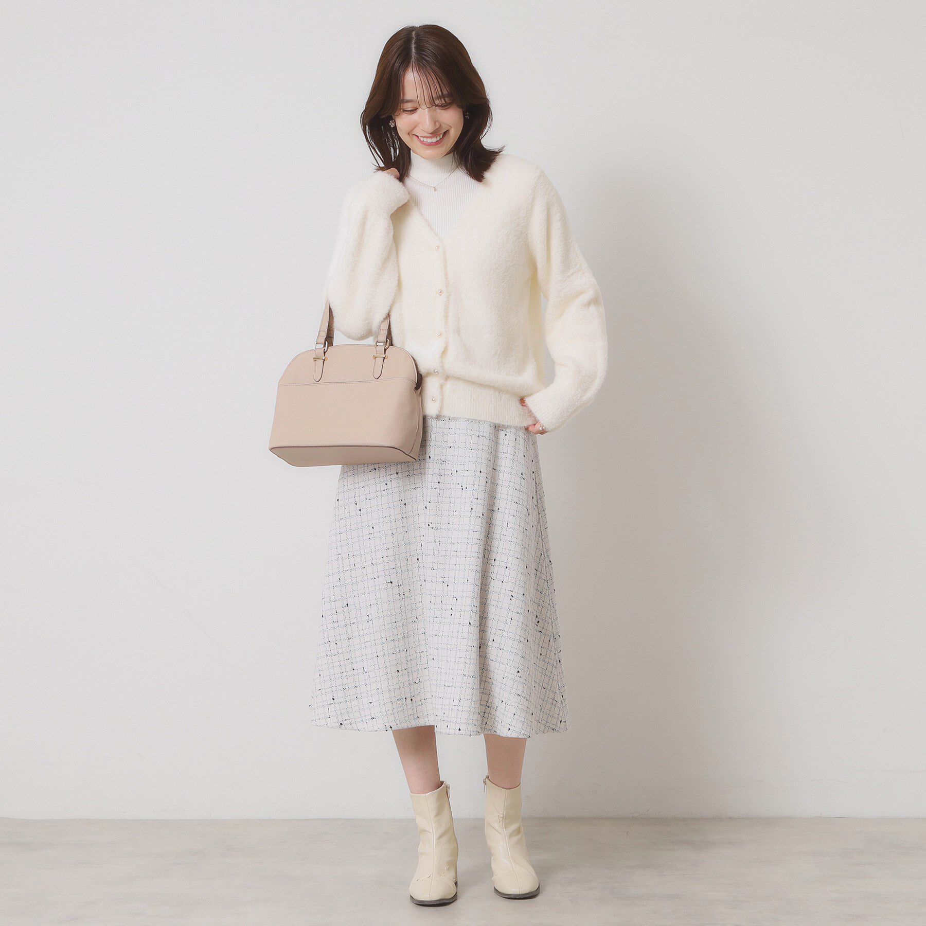 ITS&rsquo;DEMO「【手洗い可】フェザーヤーンVカーディガン」|カーディガン|