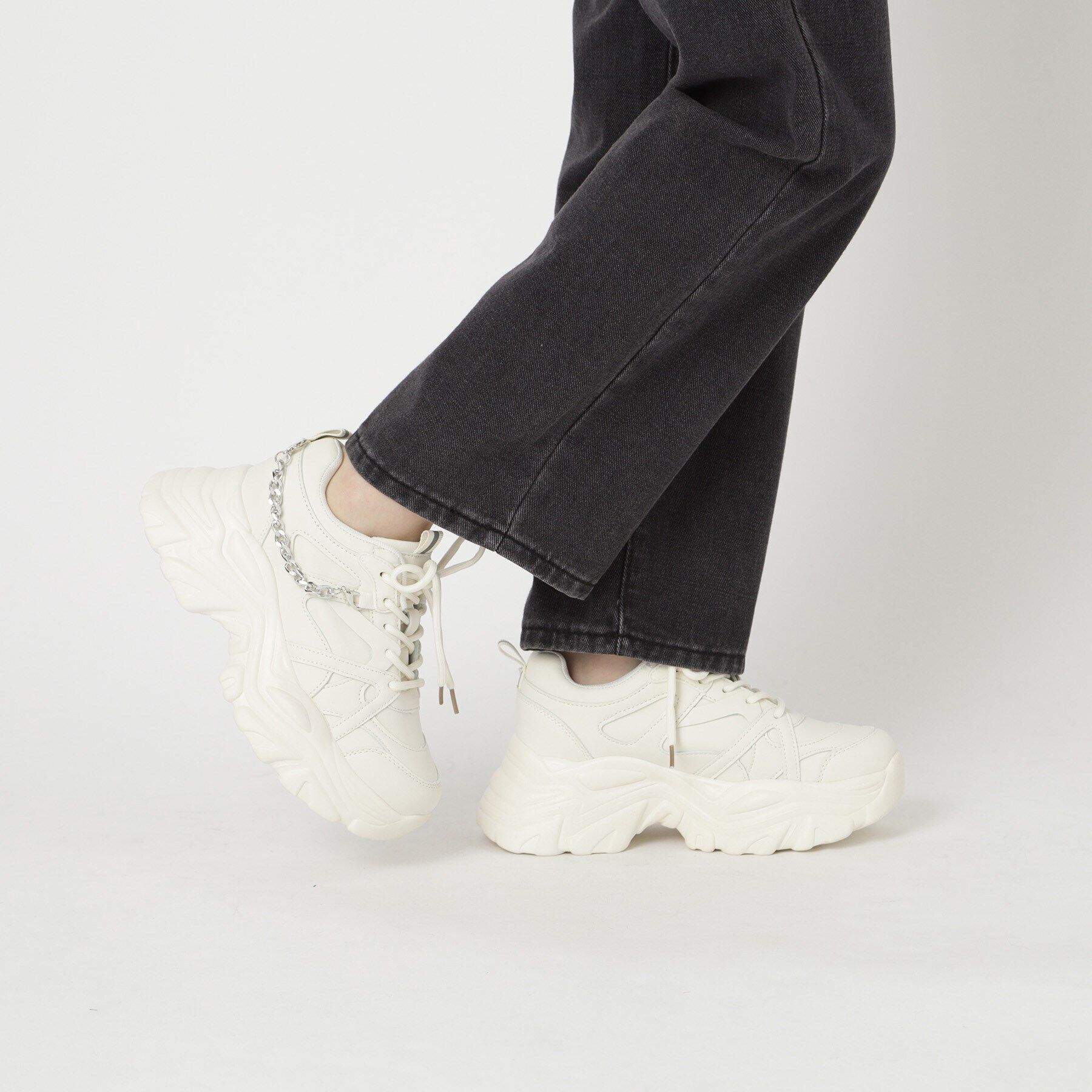 csT&P「【2WAYチェーン付き】軽量ボリュームソール厚底スニーカー」|スニーカー|