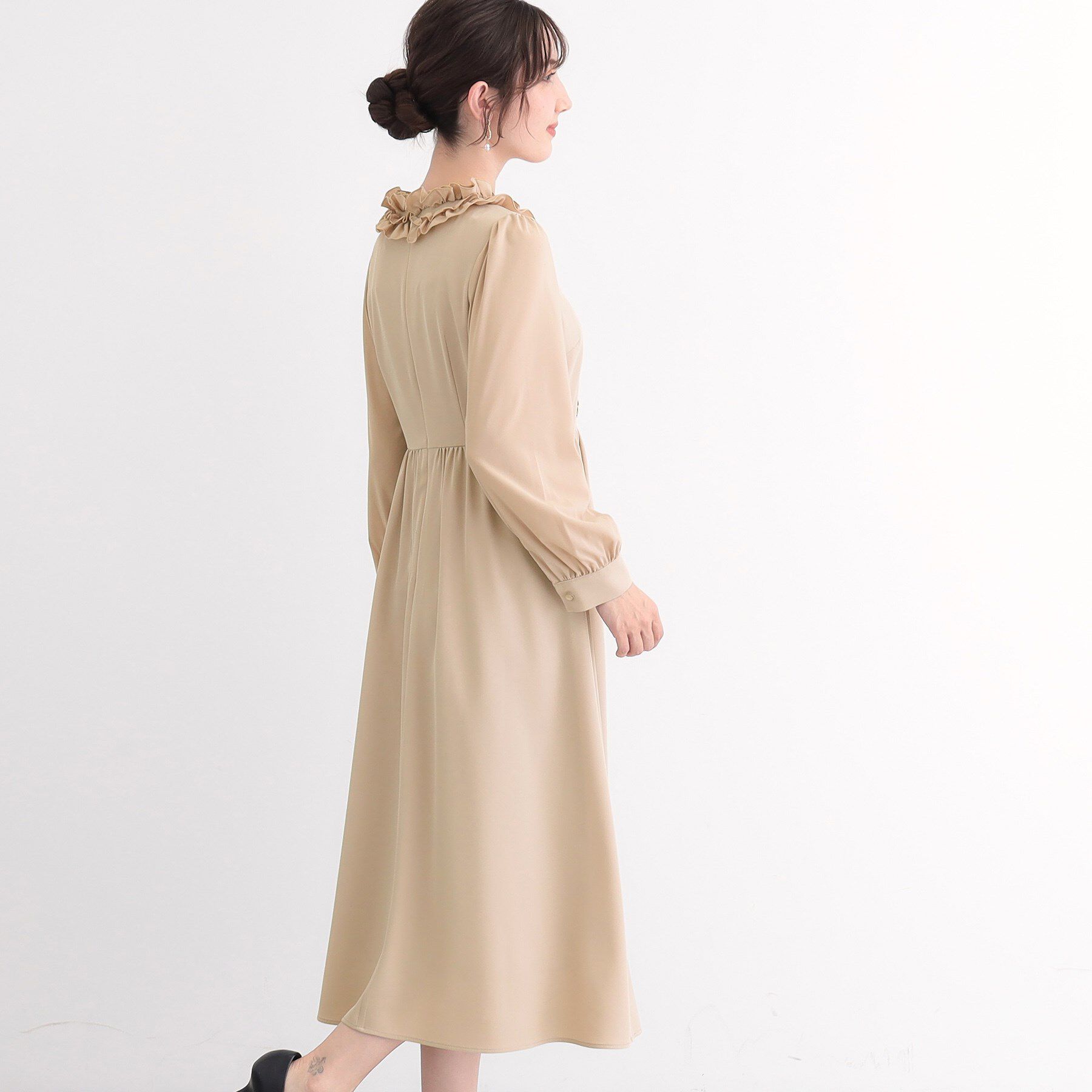 SunaUna「【フリル衿】フェミニンワンピース」|ワンピース|