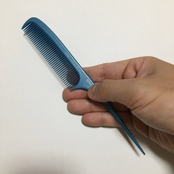  「美髪専科 美髪専科 ミネラルイオン細めテールコーム ブルー 本体」|ヘアスタイリング|