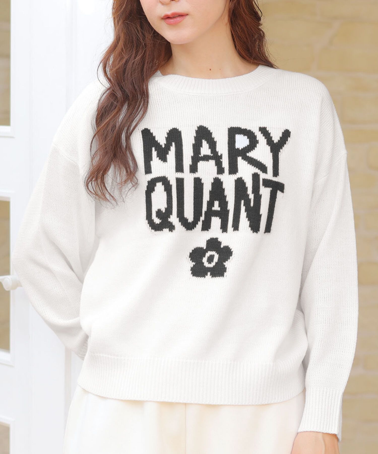 MARY QUANT「ペイントロゴニット プルオーバー」|スウェット・ジャージ|ホワイト