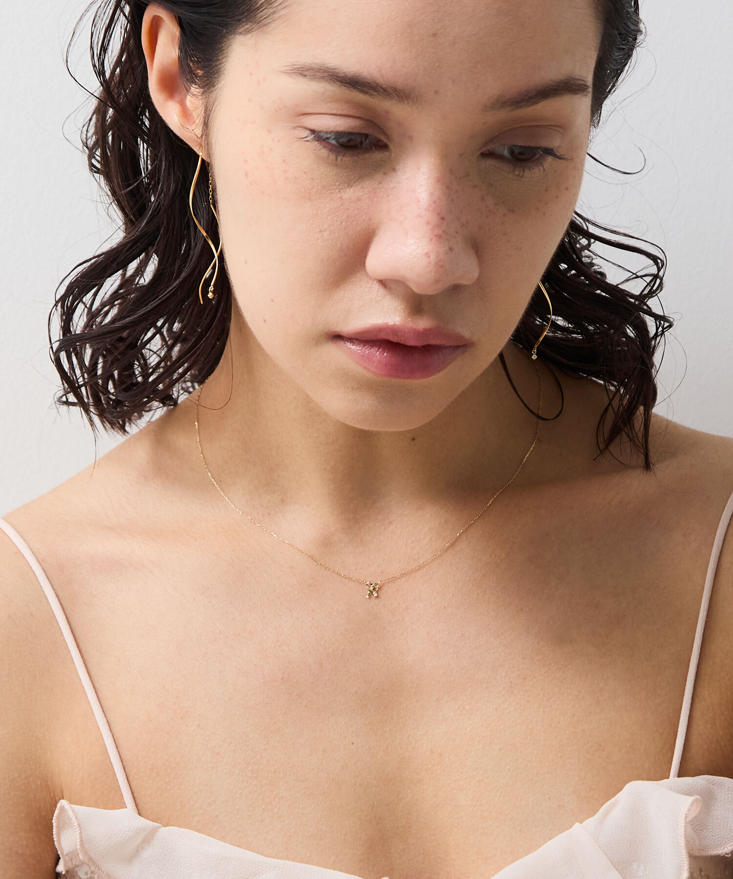 JUPITER「【K10】リボンモチーフダイヤモンドネックレス＜全長約40.5cm(調節した時の長さ37㎝)>」|ネックレス|